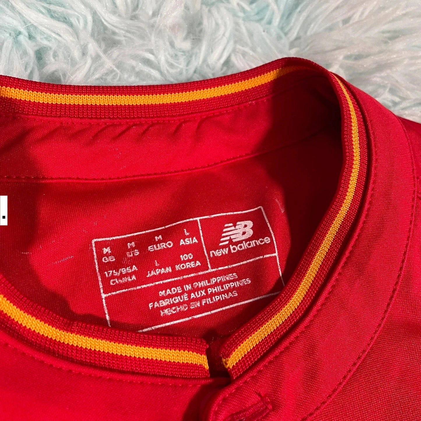 2016/17 Liverpool Shirt New Balance Home Kit - Medium