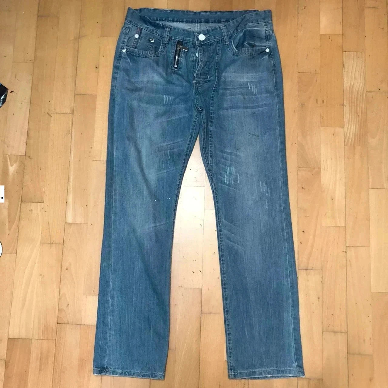 Vintage 90s Baggy Embroidered Jeans - 36W