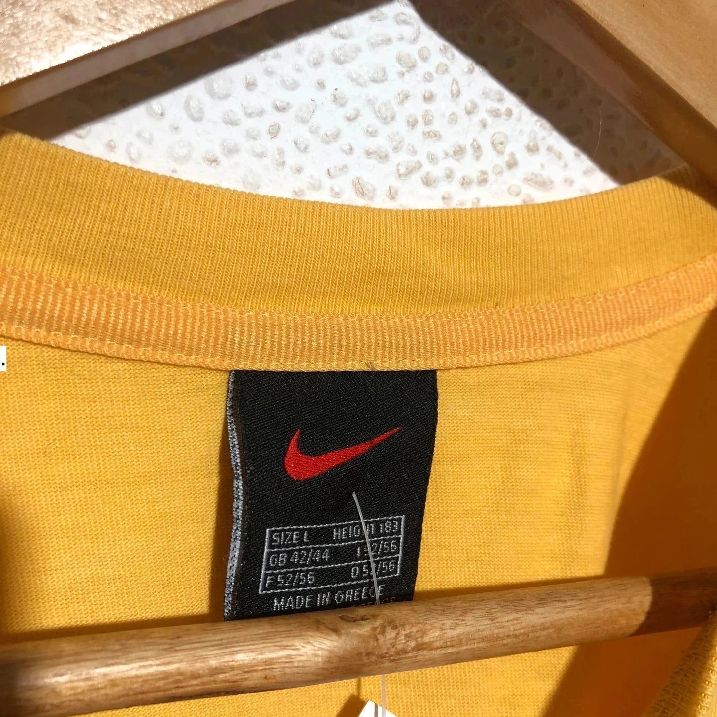 Vintage 90s Yellow Nike T Shirt Plain - Large