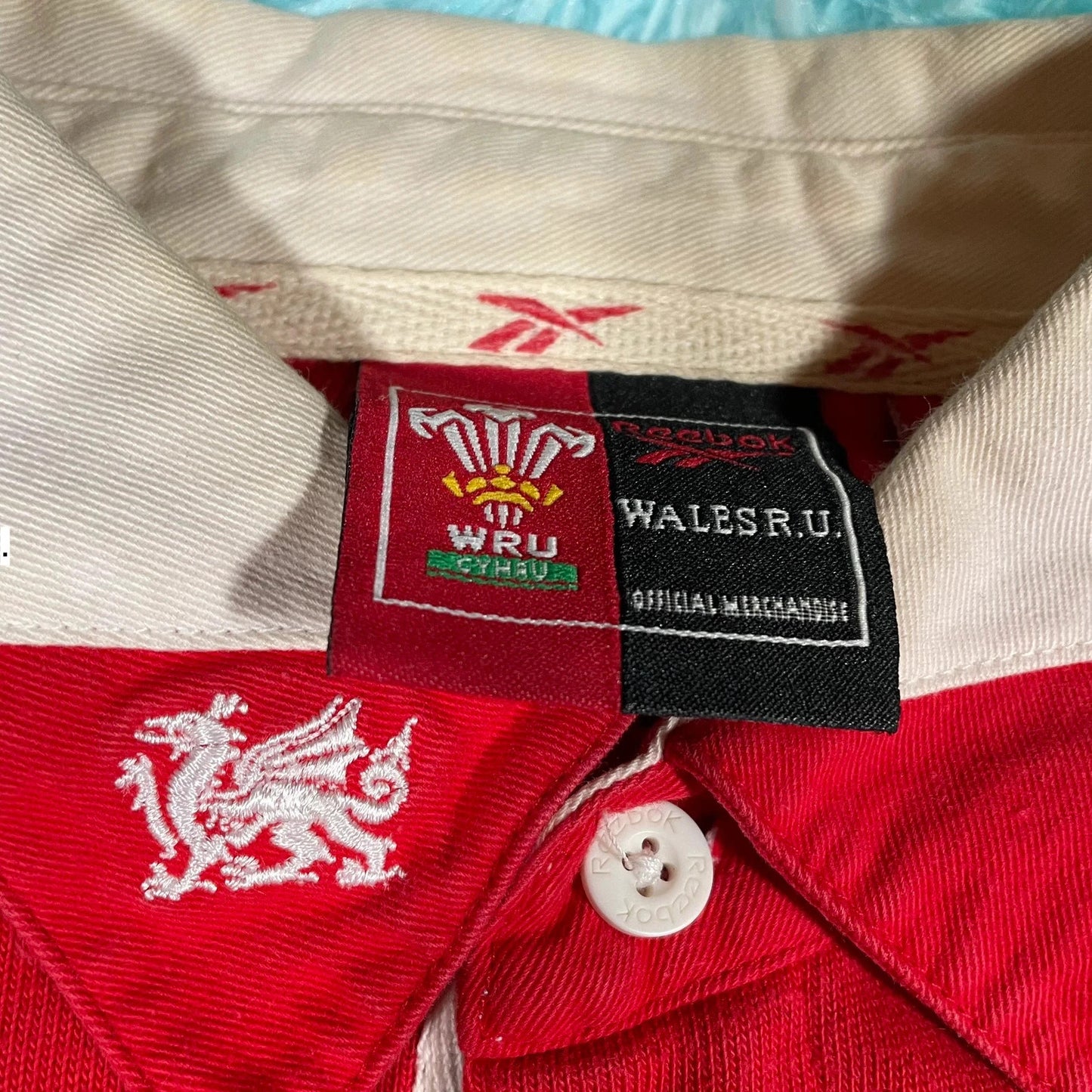 Vintage 1999-2000 Wales Rugby Shirt Reebok - Medium