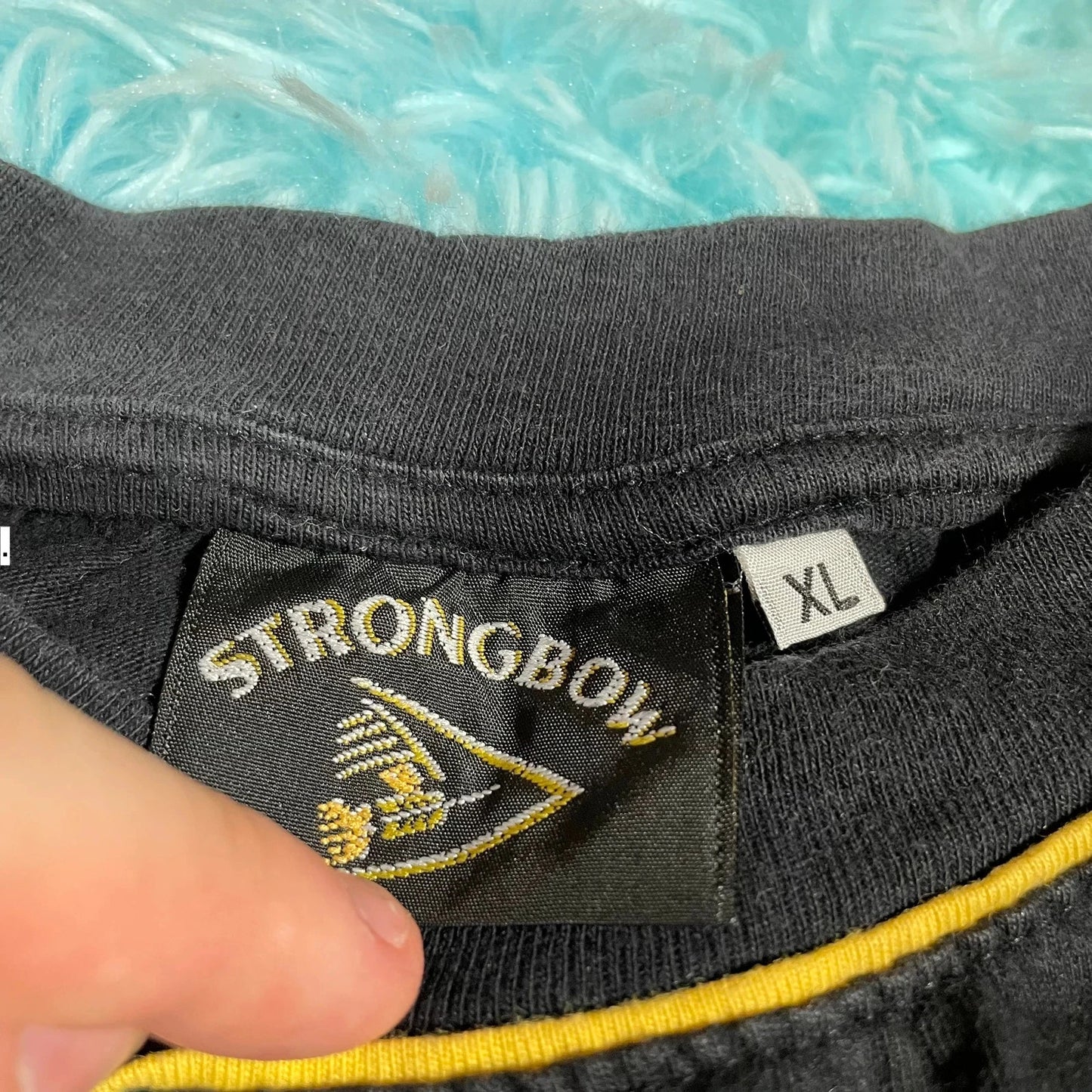 Vintage Black Strongbow Cider T Shirt - XL