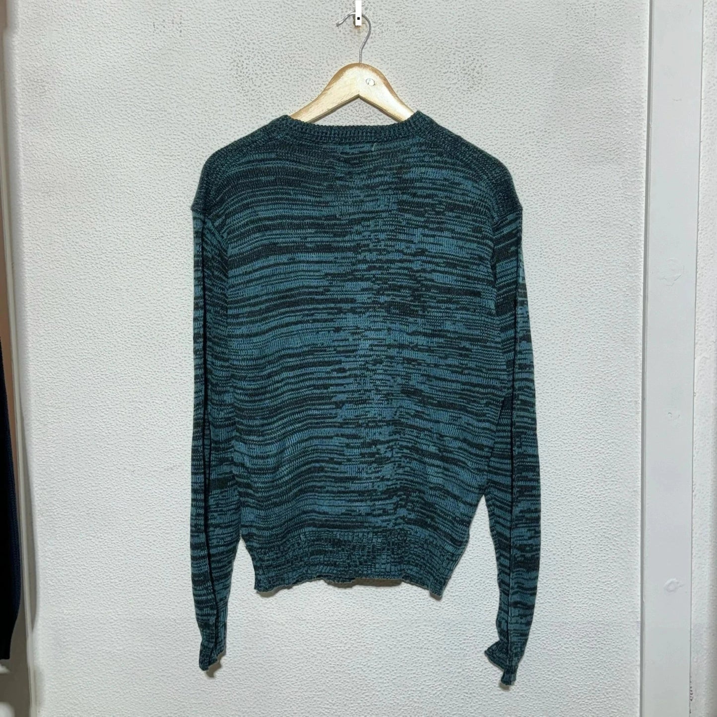 Vintage 80s Navy Aztec patterned Knitted Jumper - Large