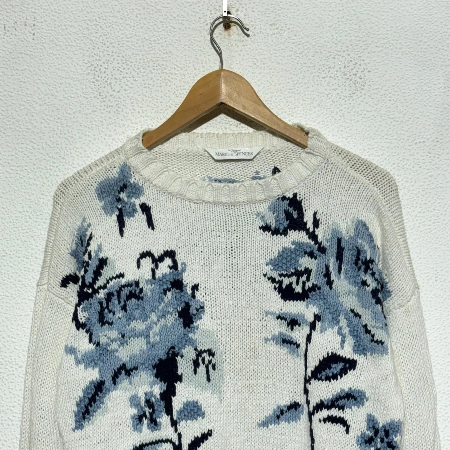 Vintage 80s White Floral Patterned St Michael Knitted Jumper - Size 12