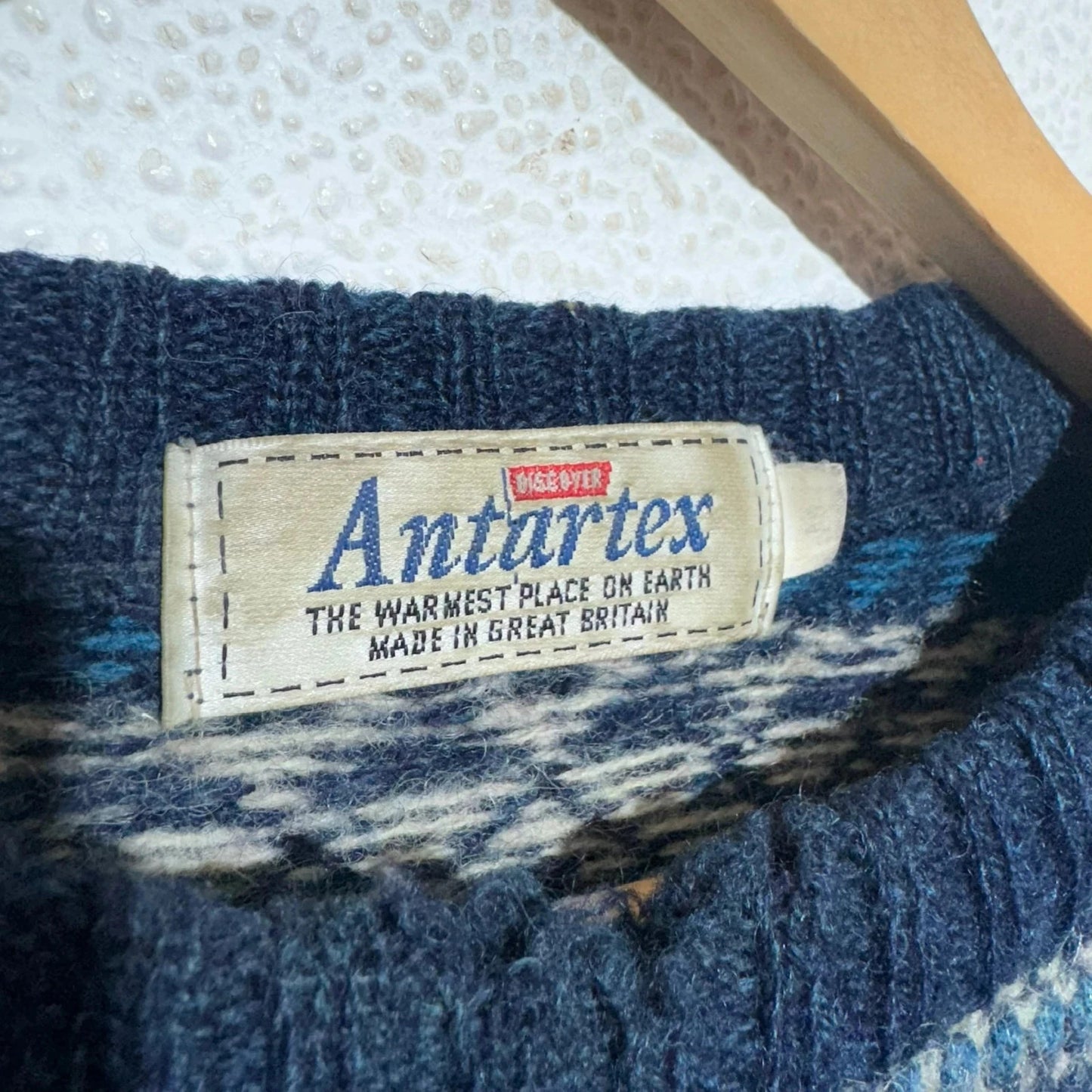 Vintage 90s Navy Nordic Patterned Knitted Jumper - Medium