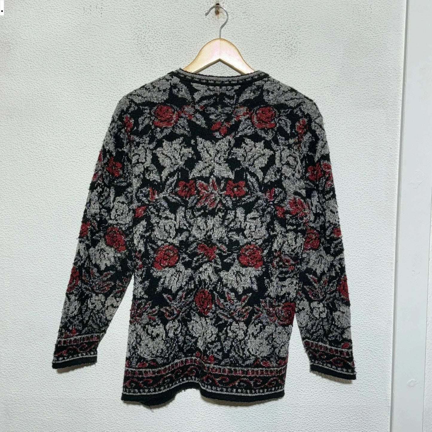 Vintage 80s Black Floral Patterned Knitted Cardigan