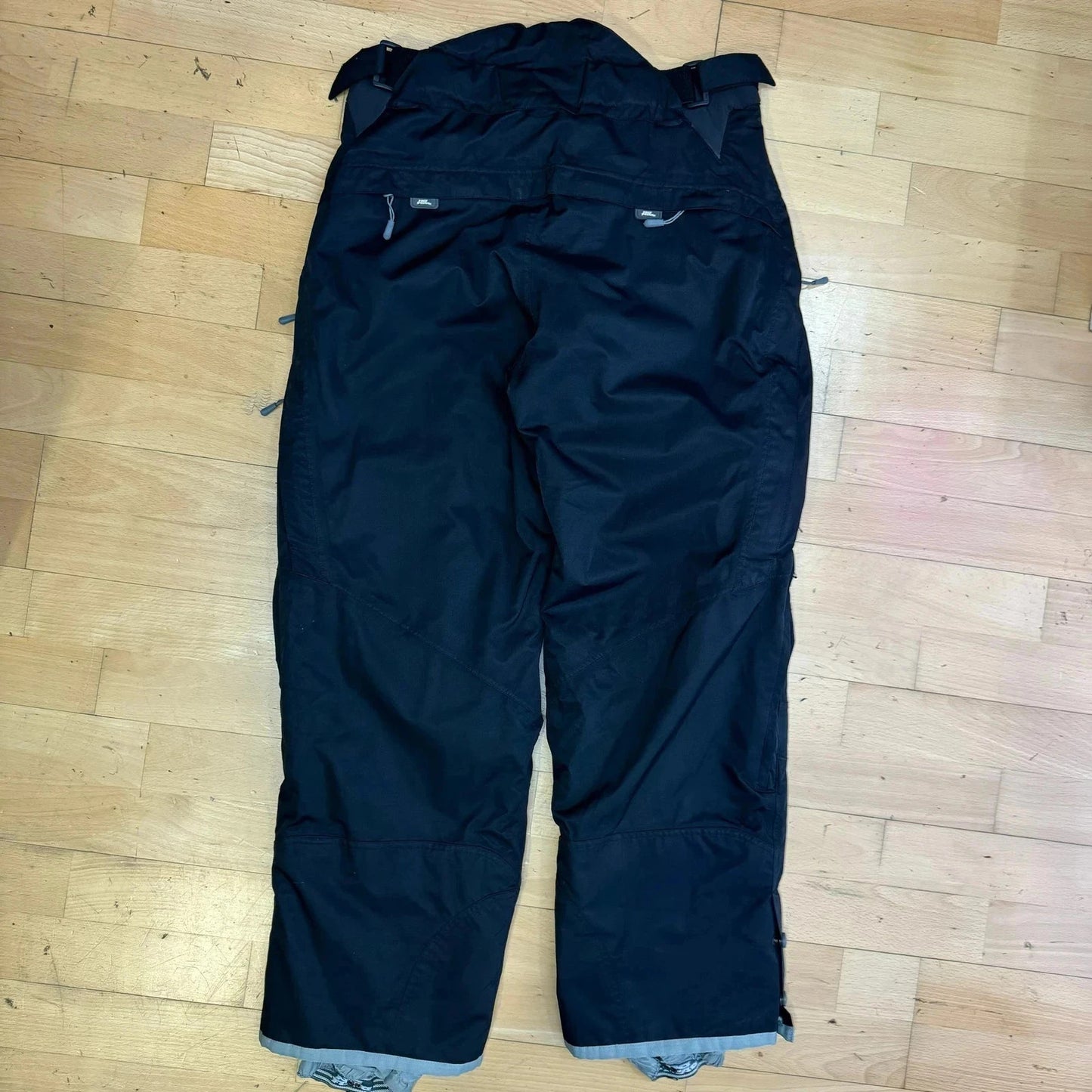 Black No Fear Ski Trousers Salopettes - Medium
