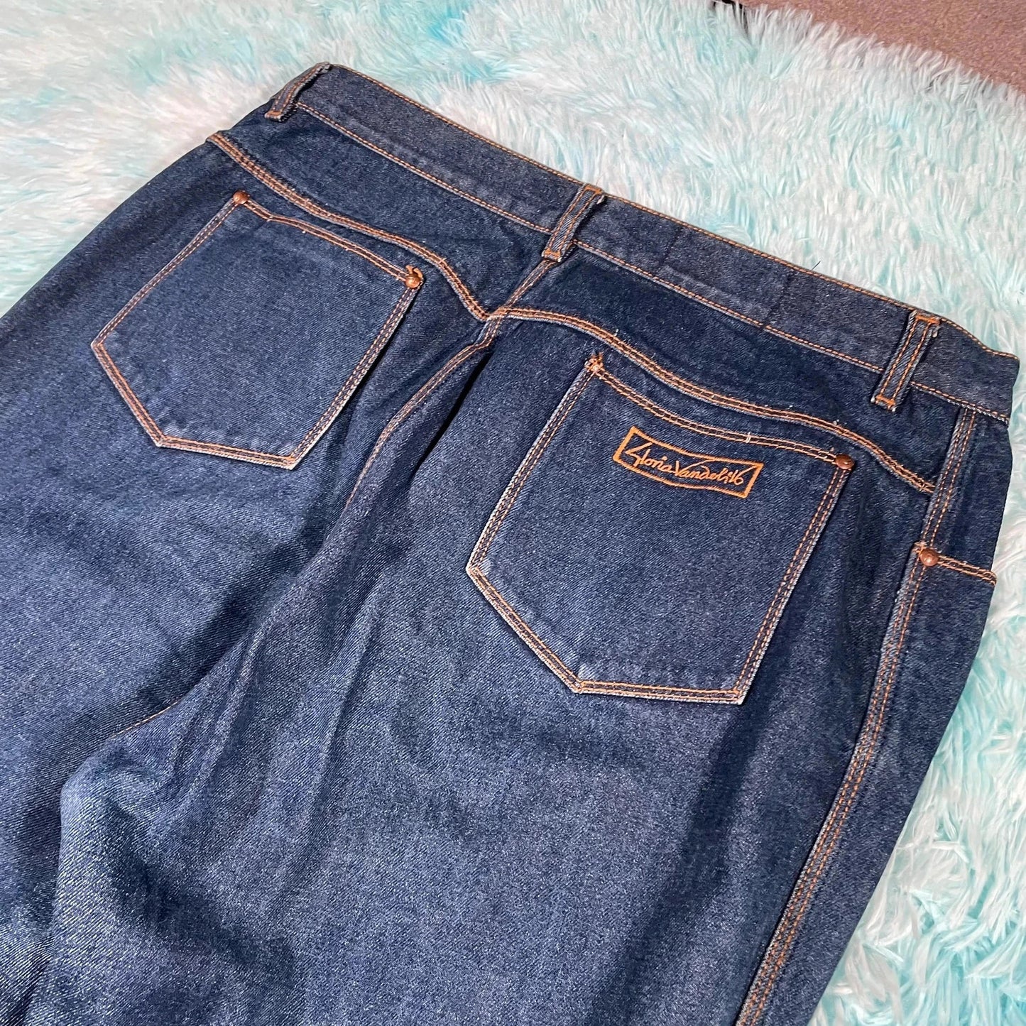 Vintage Blue Gloria Vanderbilt by Murjani Jeans Tapered - 38W 30L