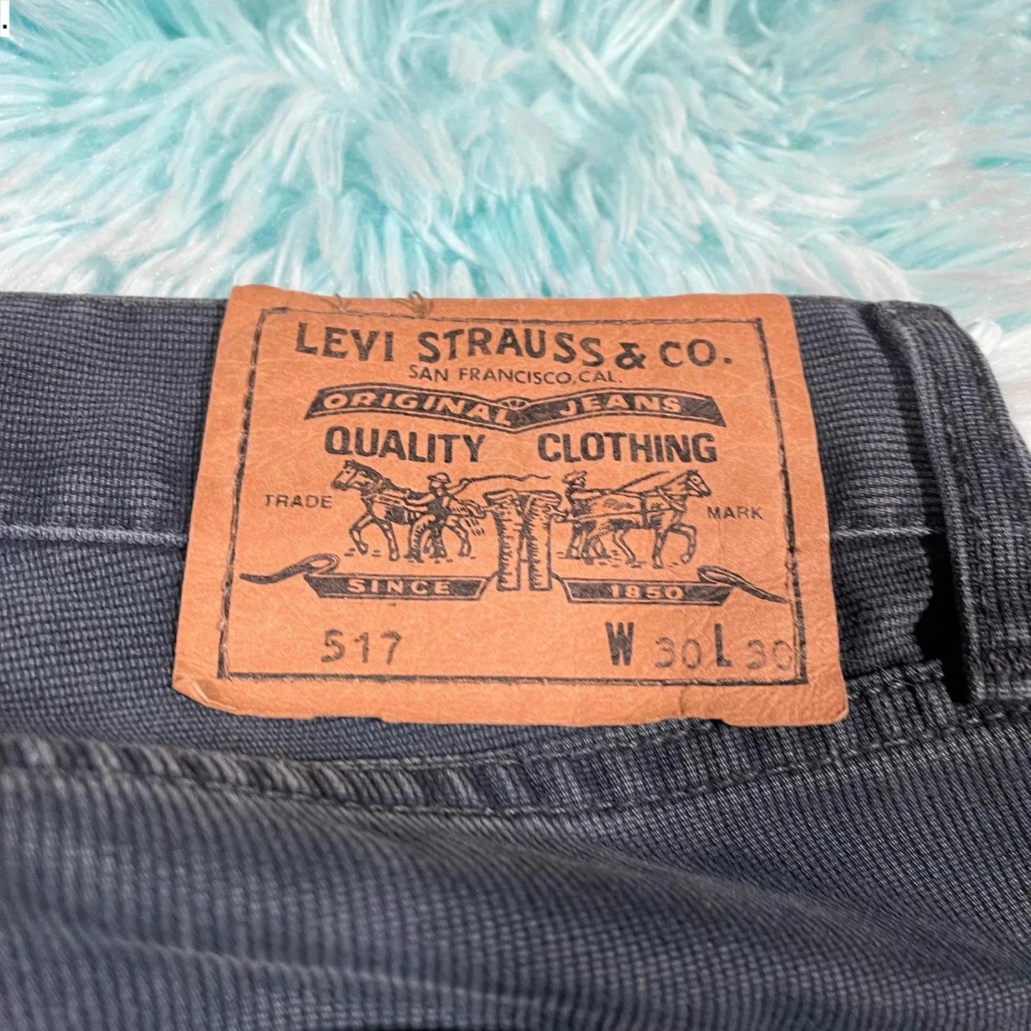 Vintage 90s Navy Levi’s Trousers 517 - 30W 30L