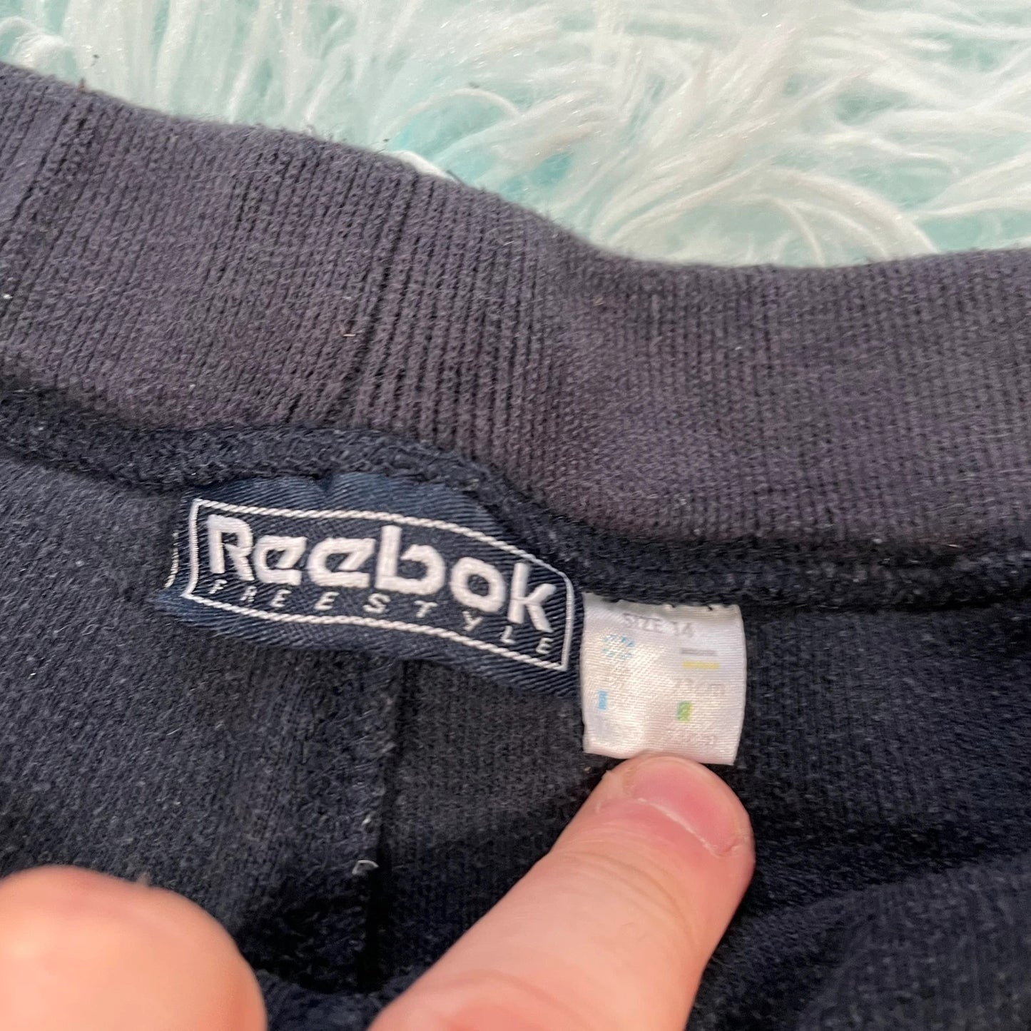 Vintage 90s Navy Reebok Running Shorts - Size 14