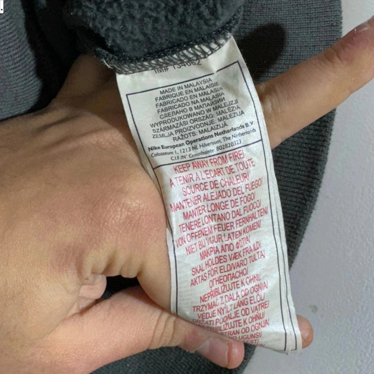 Vintage Dark Grey Y2K Nike Hoodie Full Zip - Medium