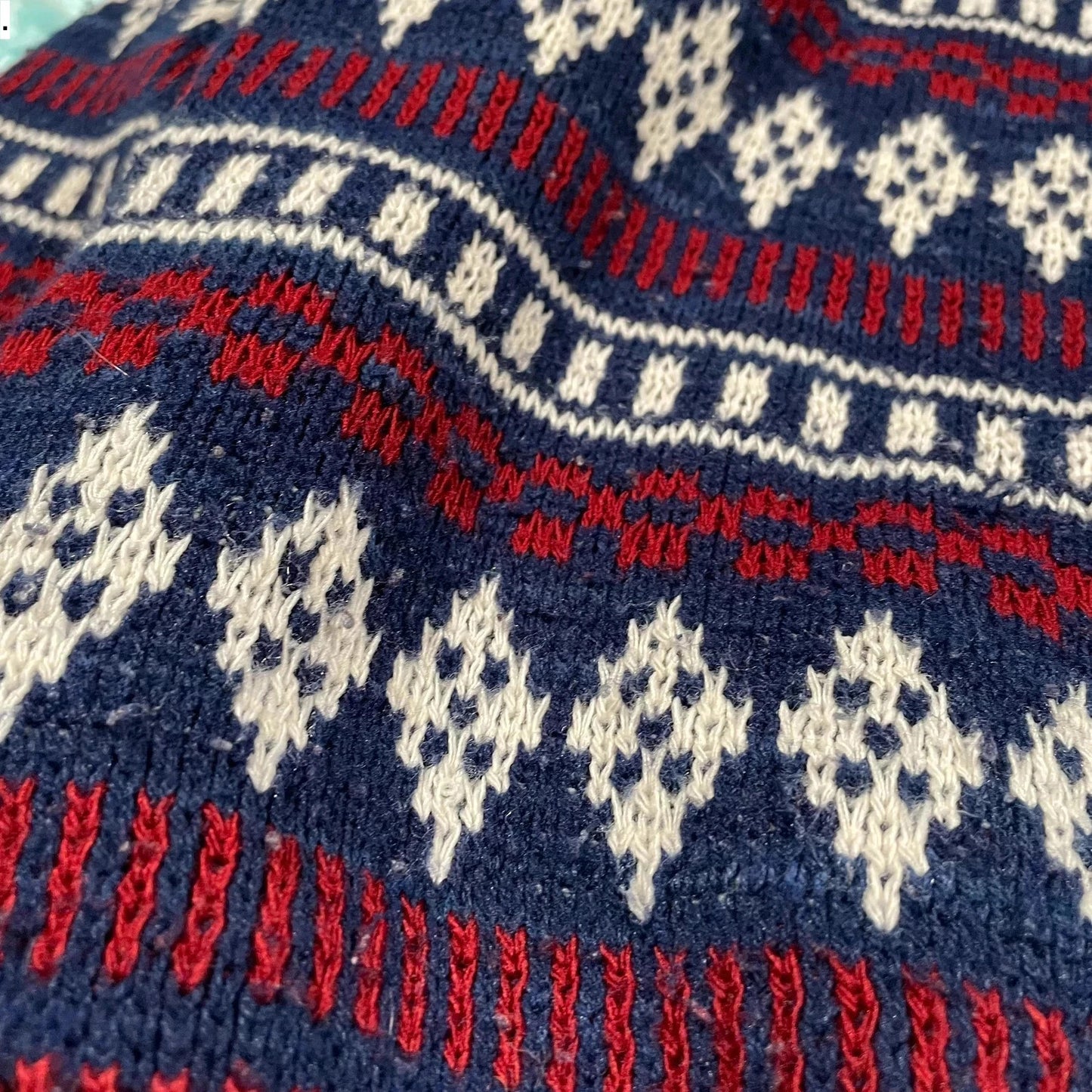Vintage 90s Navy & Burgundy Chunky Wool Knitted Jumper - Large