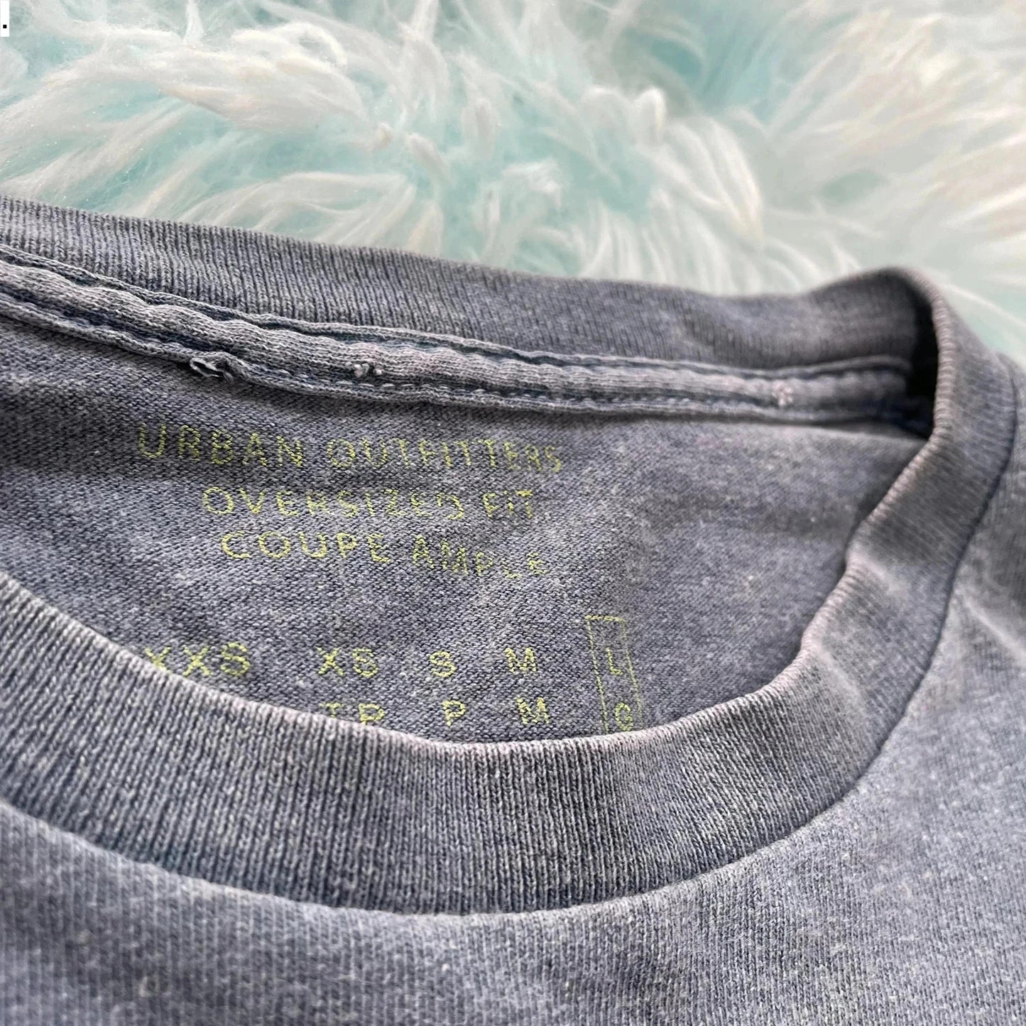 Faded Grey Def Leppard Band T Shirt Urban Outfitters - Large