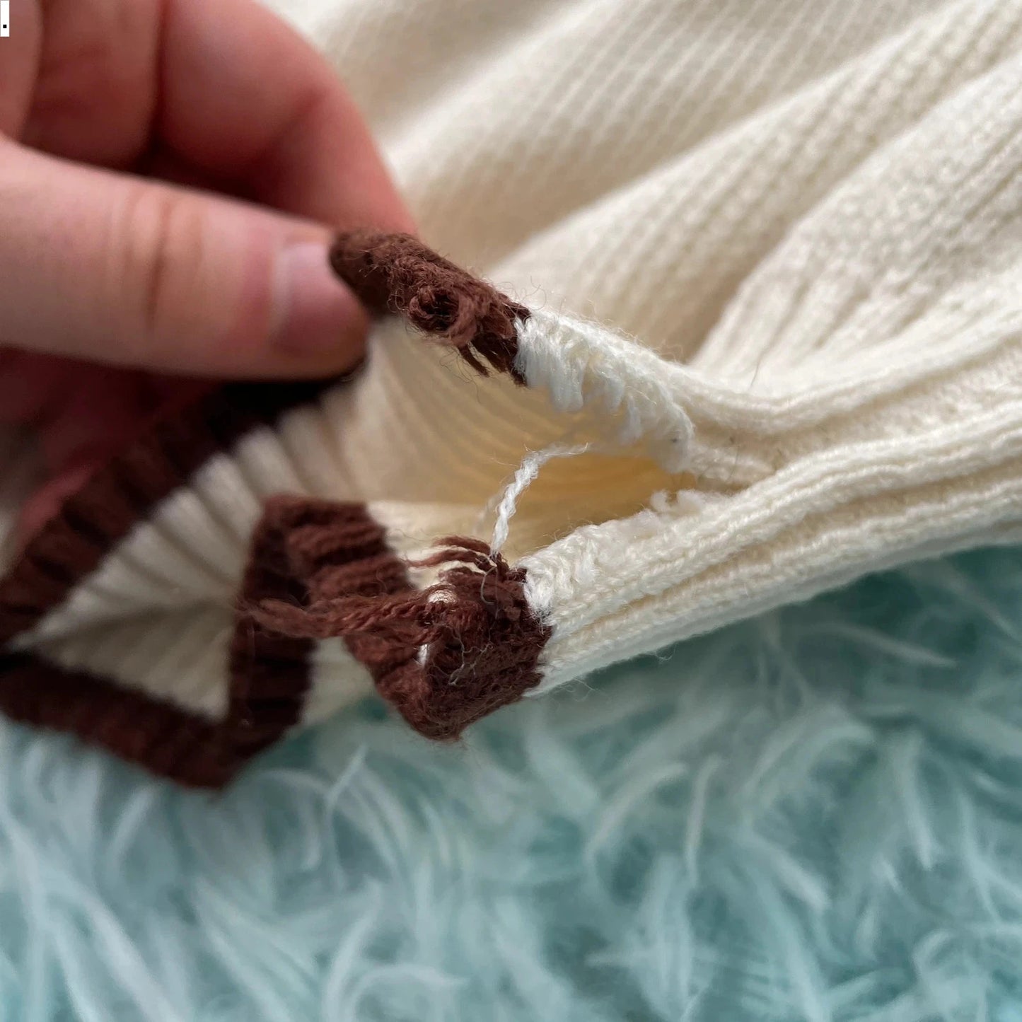 Vintage 90s Cream & Brown Chunky Knitted Jumper - Small