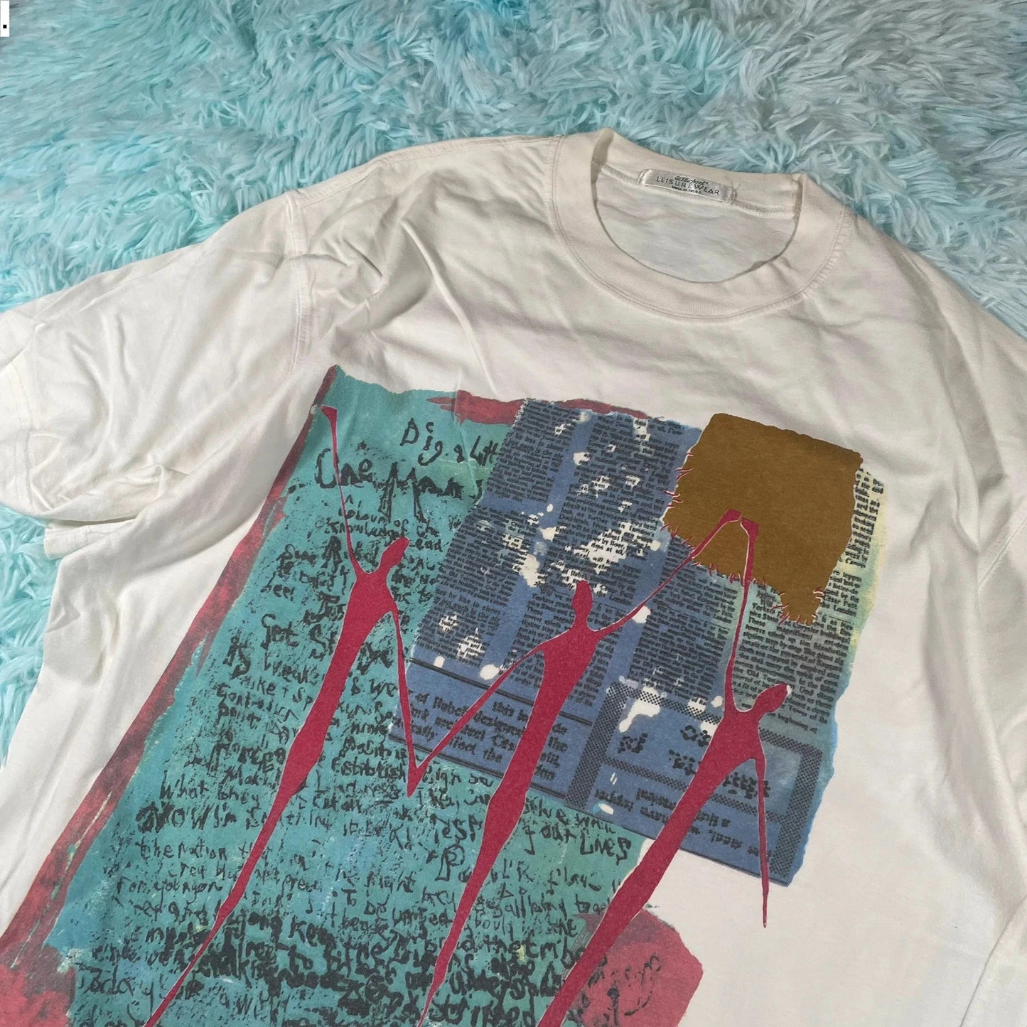 Vintage 90s White Art Graphic T Shirt - Medium