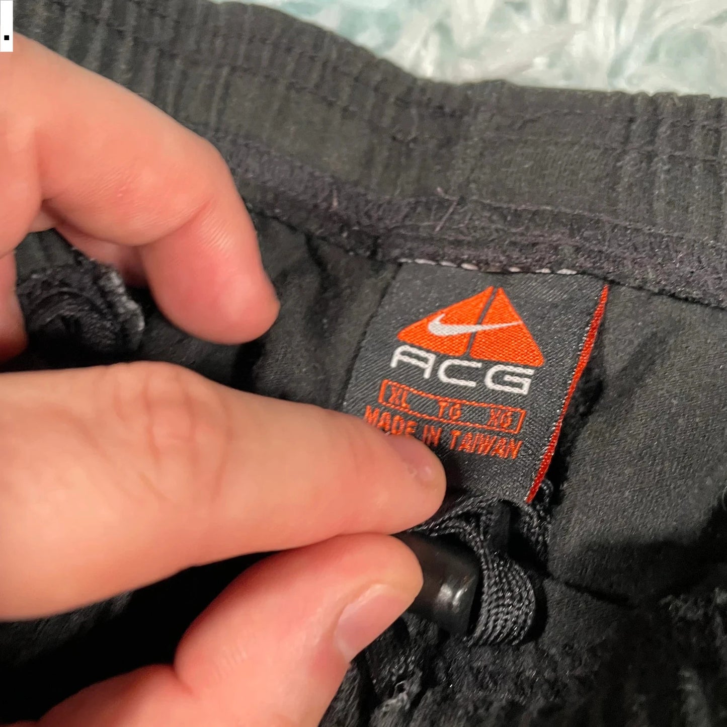Vintage Black Nike ACG Shorts - XL