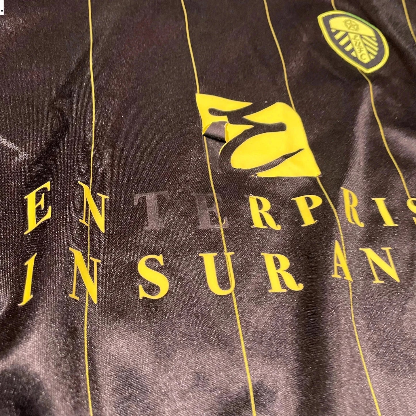 2011 Leeds Away Shirt Macron Black - XL