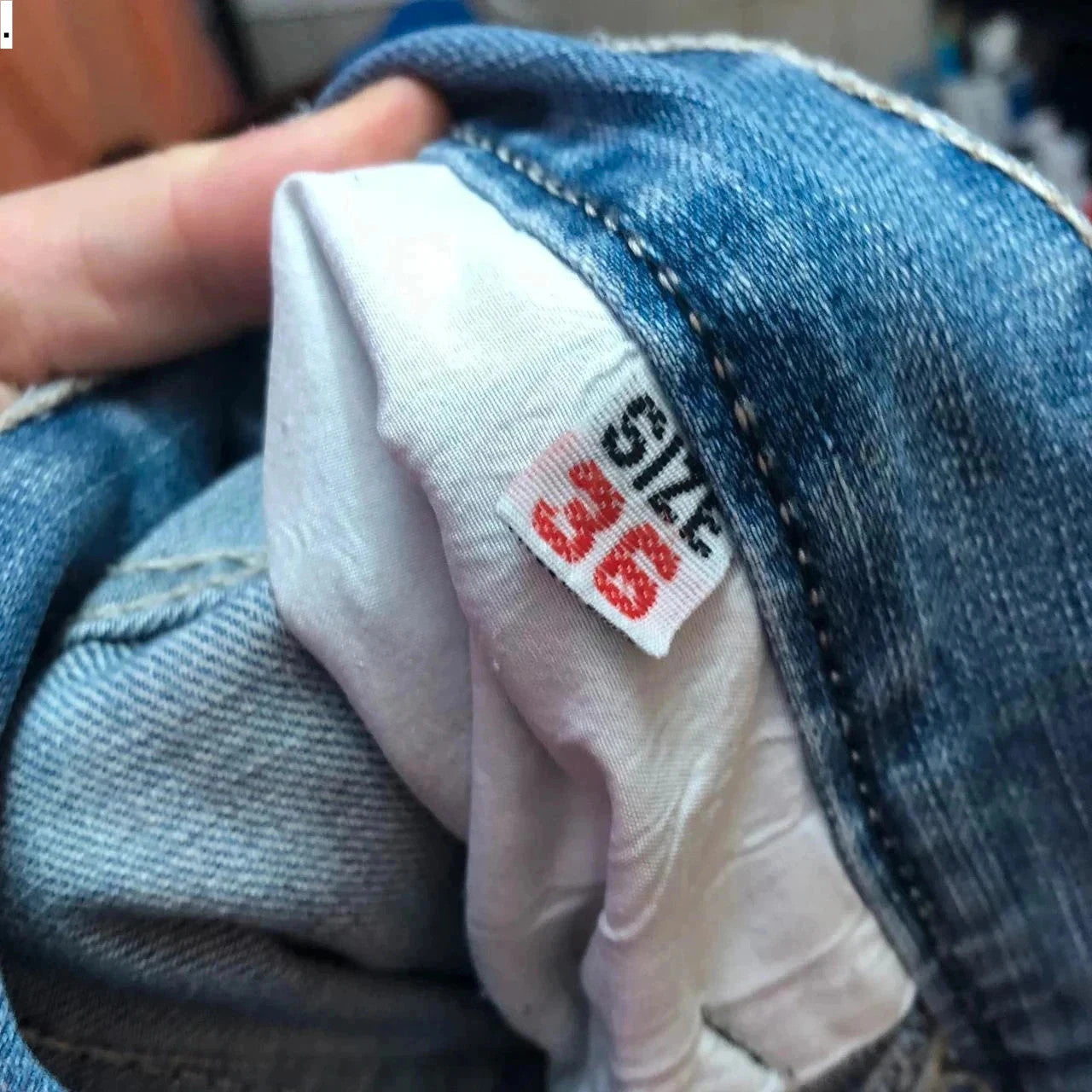 Vintage 90s Baggy Embroidered Jeans - 36W