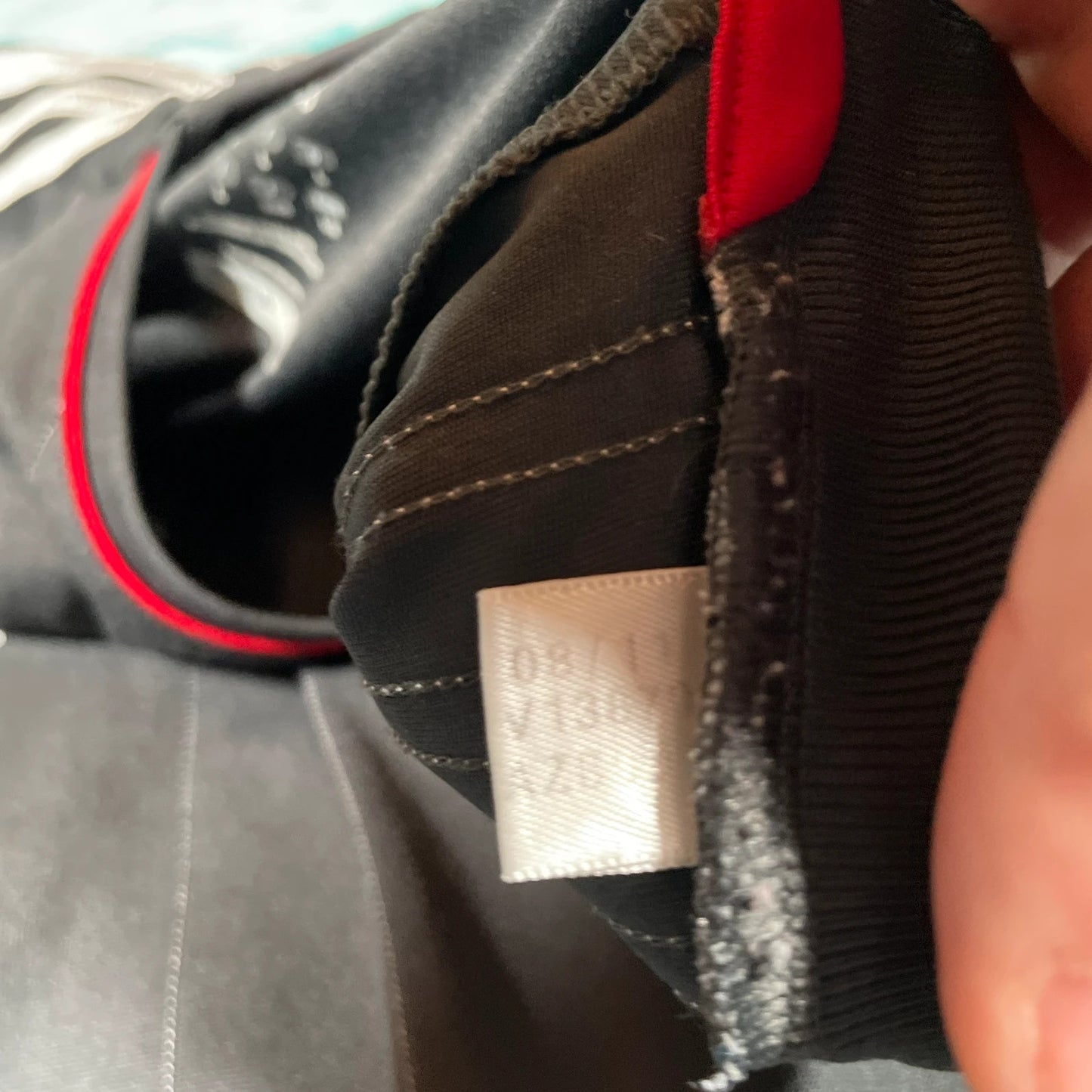 2011/12 Liverpool Shirt Away Kit Adidas - Large