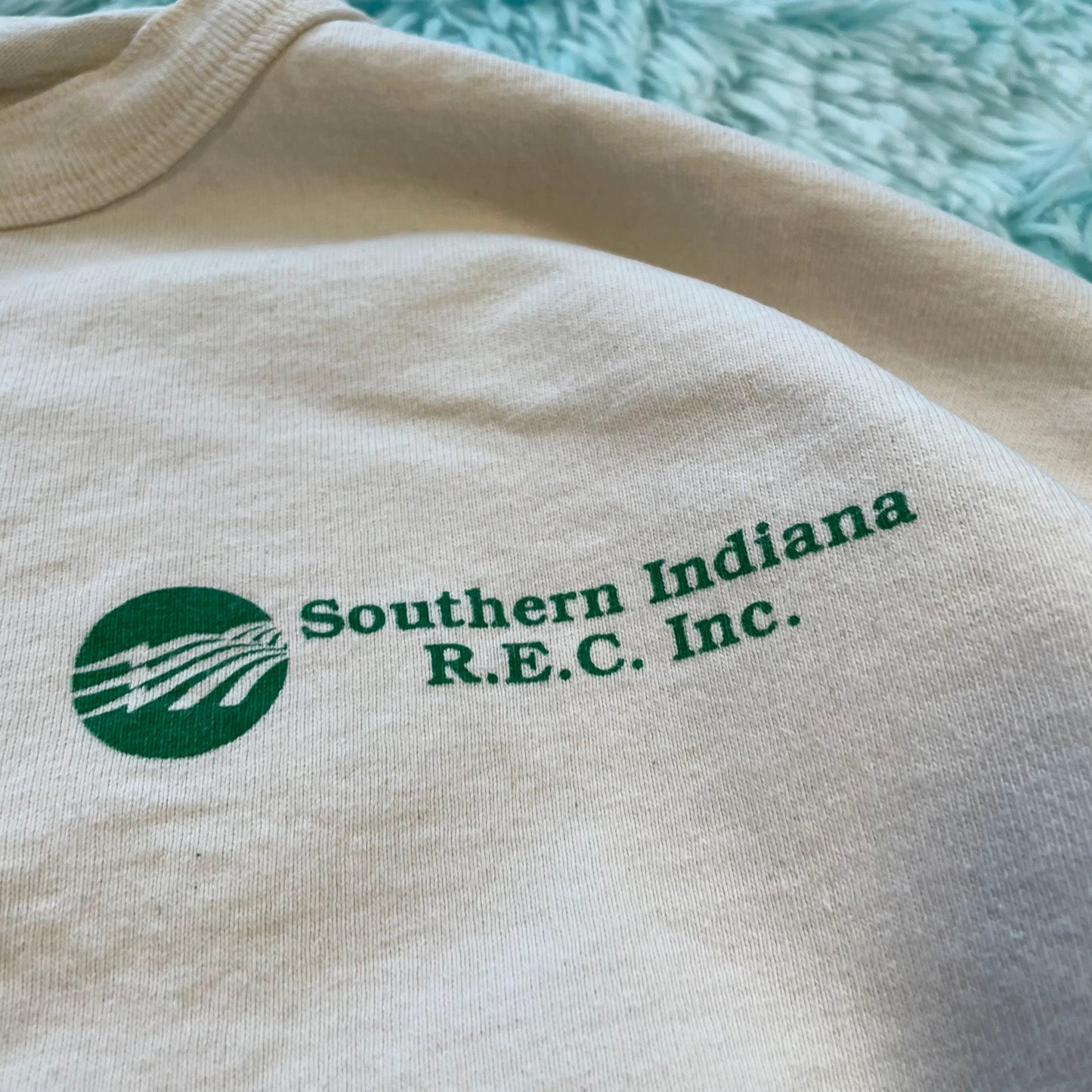 Vintage 90s Beige Henley T Shirt Company graphic - Large