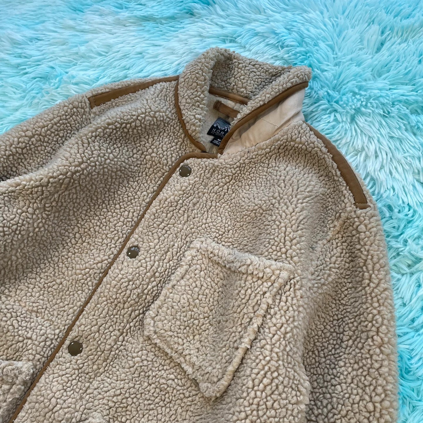 Beige Nordic Sherpa Fleece Jacket - Medium
