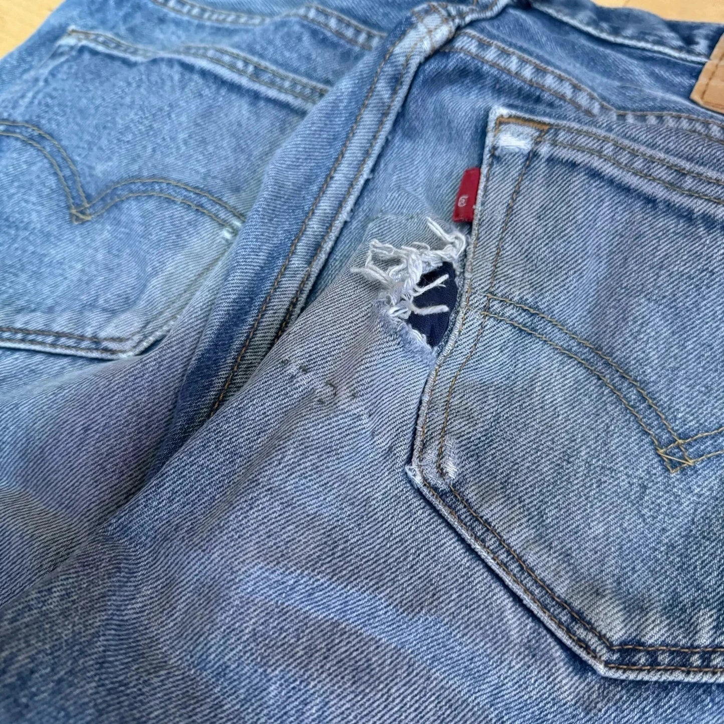 Vintage 90s Levi’s 501 Jeans Straight Leg - 34W 34L