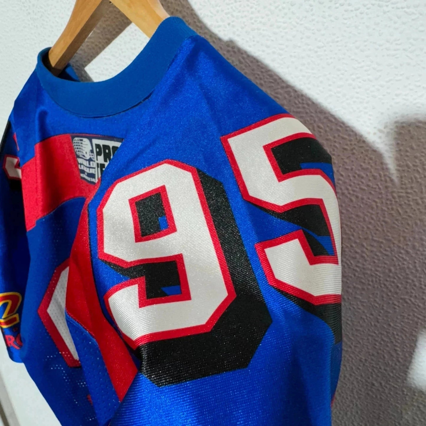 Vintage 1995 London Monarchs Reebok NFL Jersey - Medium
