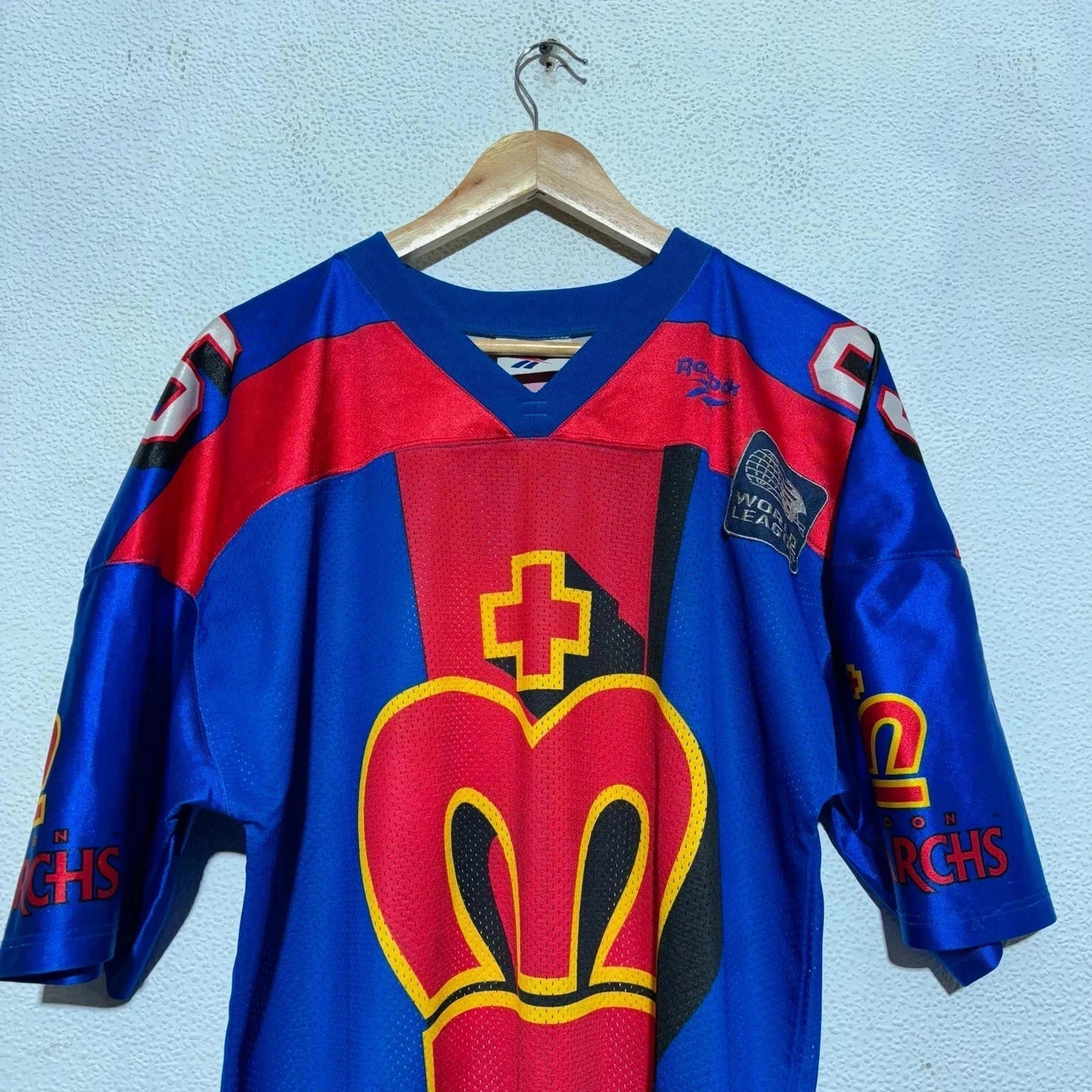 Vintage 1995 London Monarchs Reebok NFL Jersey - Medium