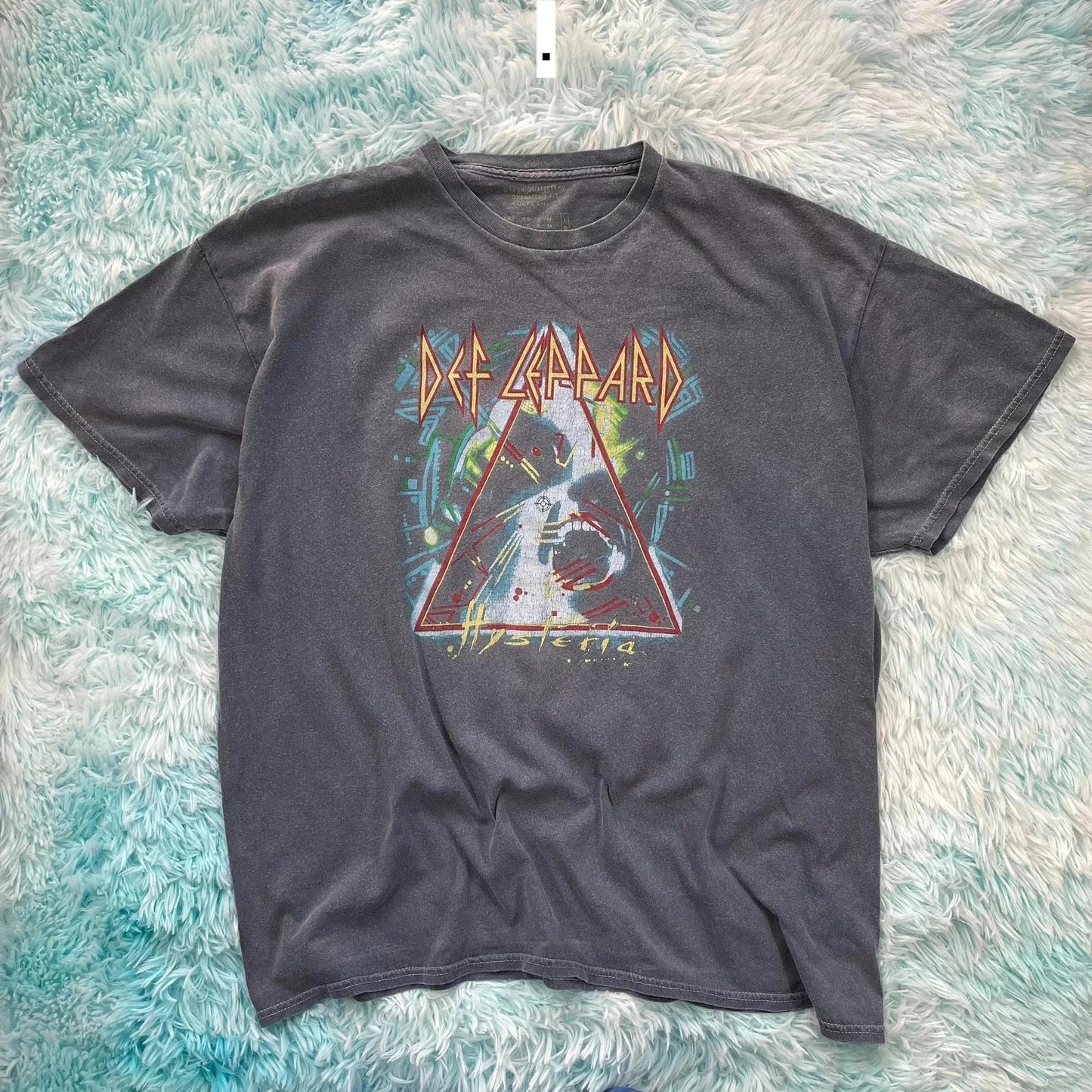 Faded Grey Def Leppard Band T Shirt Urban Outfitters - Large