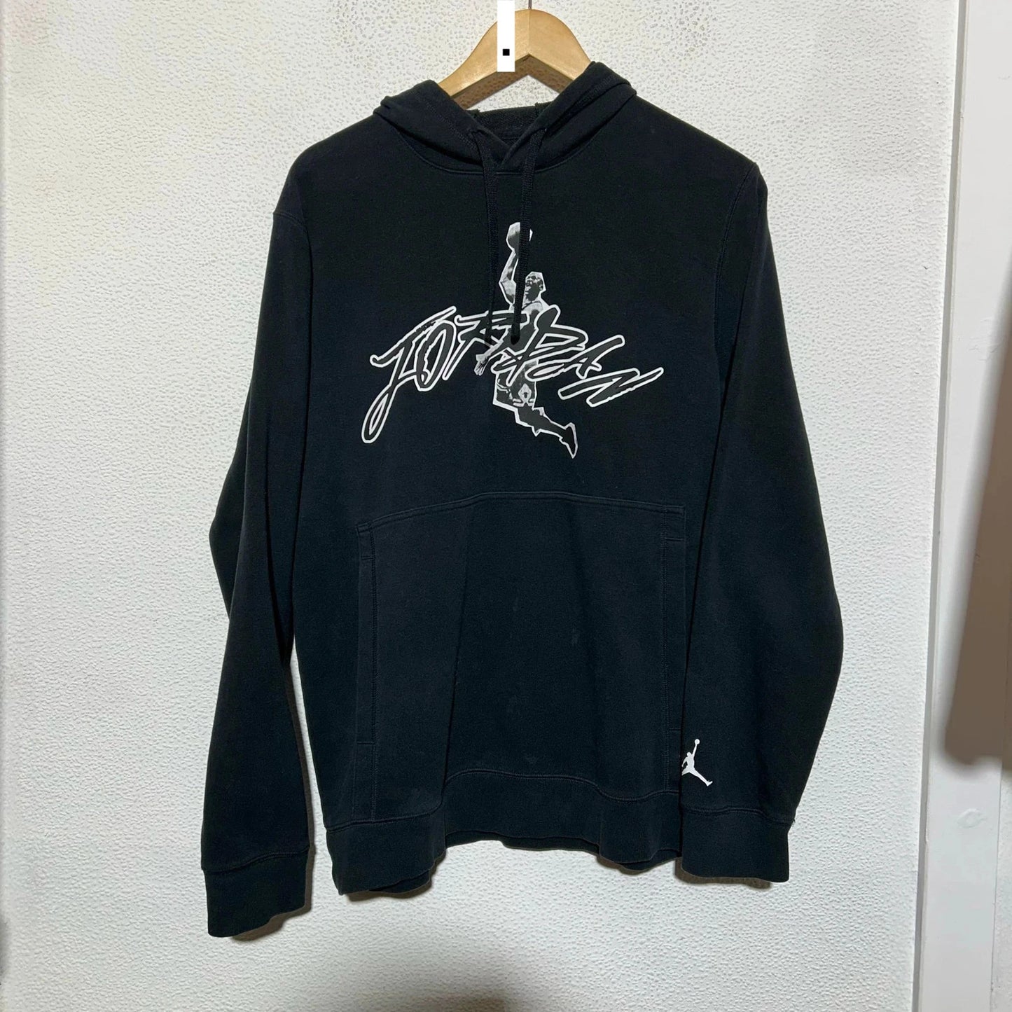 Black Jordan Hoodie Graphic - Medium
