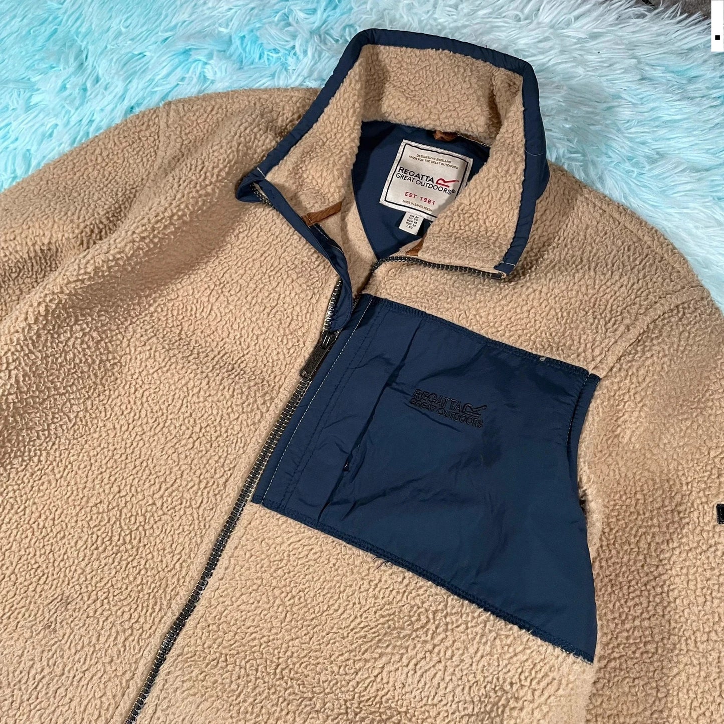 Beige Regatta Sherpa Fleece Jacket - Medium