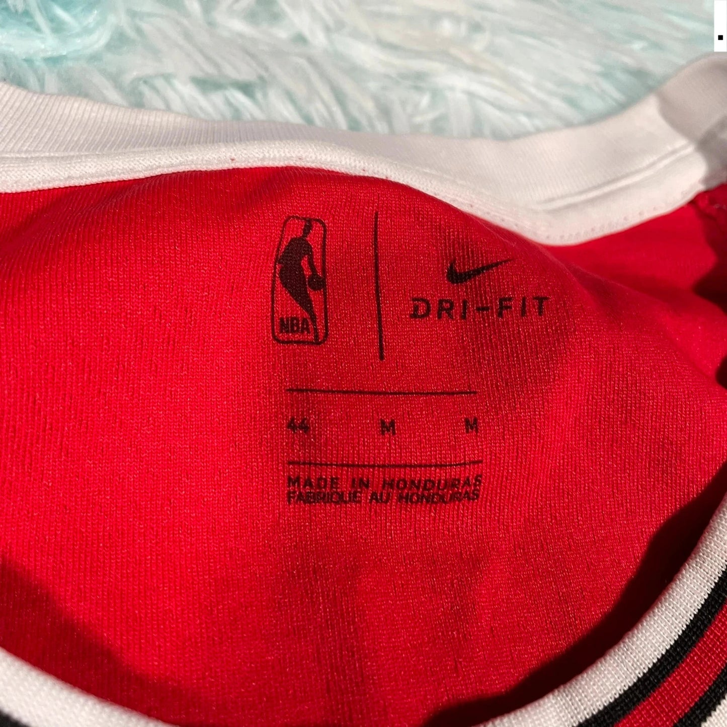 Red Chicago Bulls NBA Basketball Jersey Nike Levine - Medium