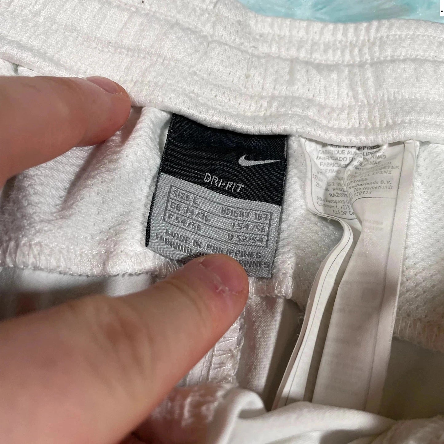 Vintage 00s White Nike Running Shorts - Large