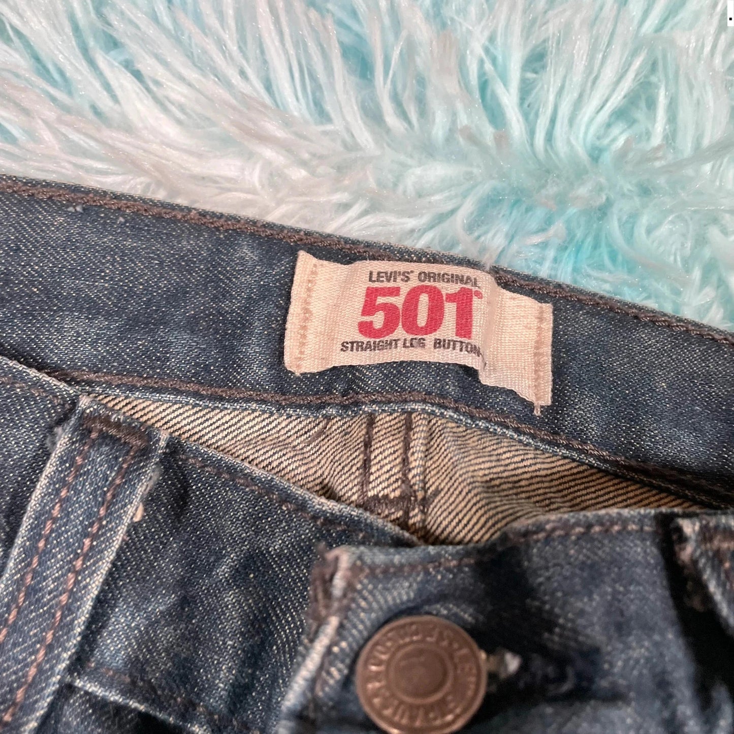 Vintage 00s Blue Levi’s 501 Jeans Straight Leg - 33W 30L