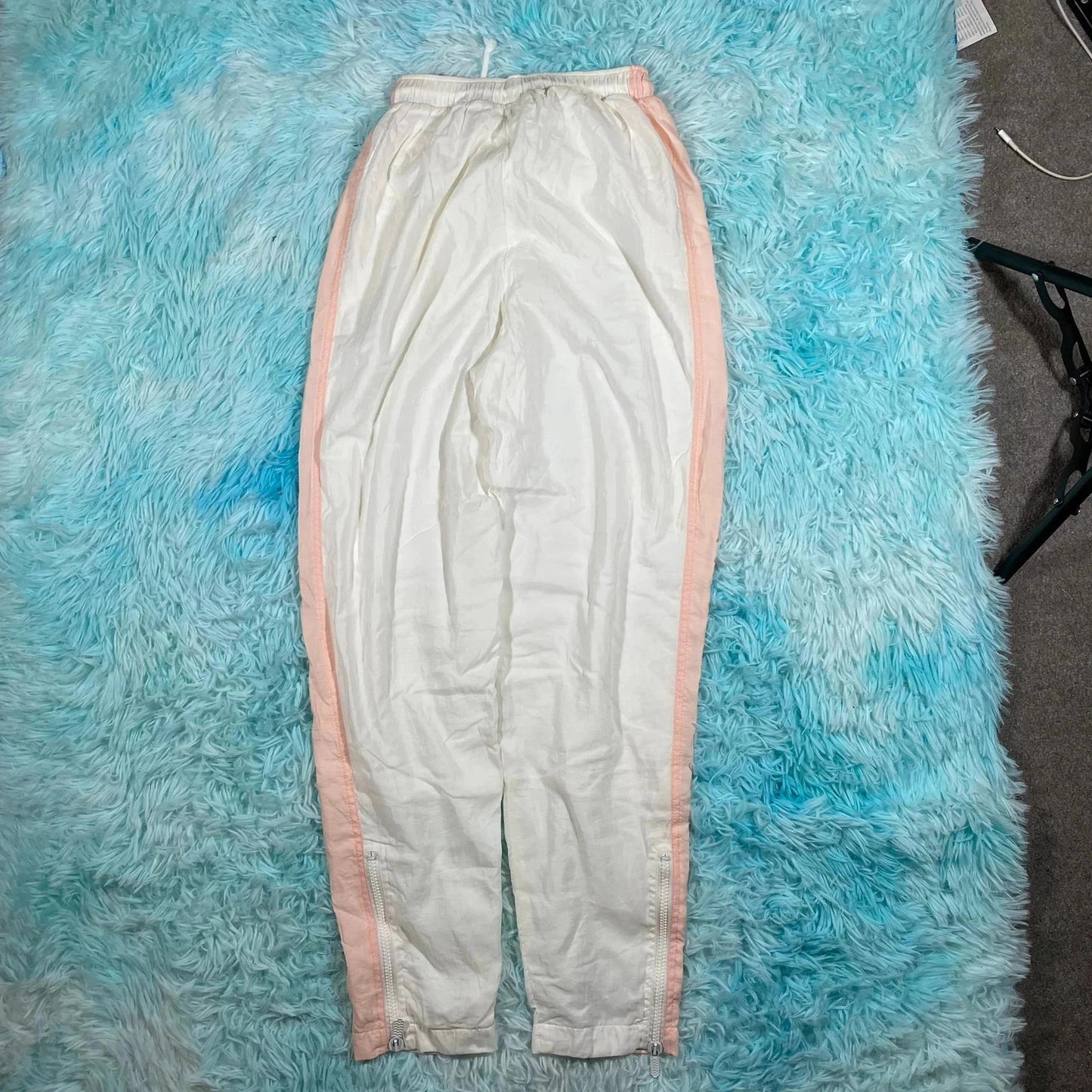 Vintage 80s White & Peach Retro Ellesse Shell Tracksuit Set - Medium