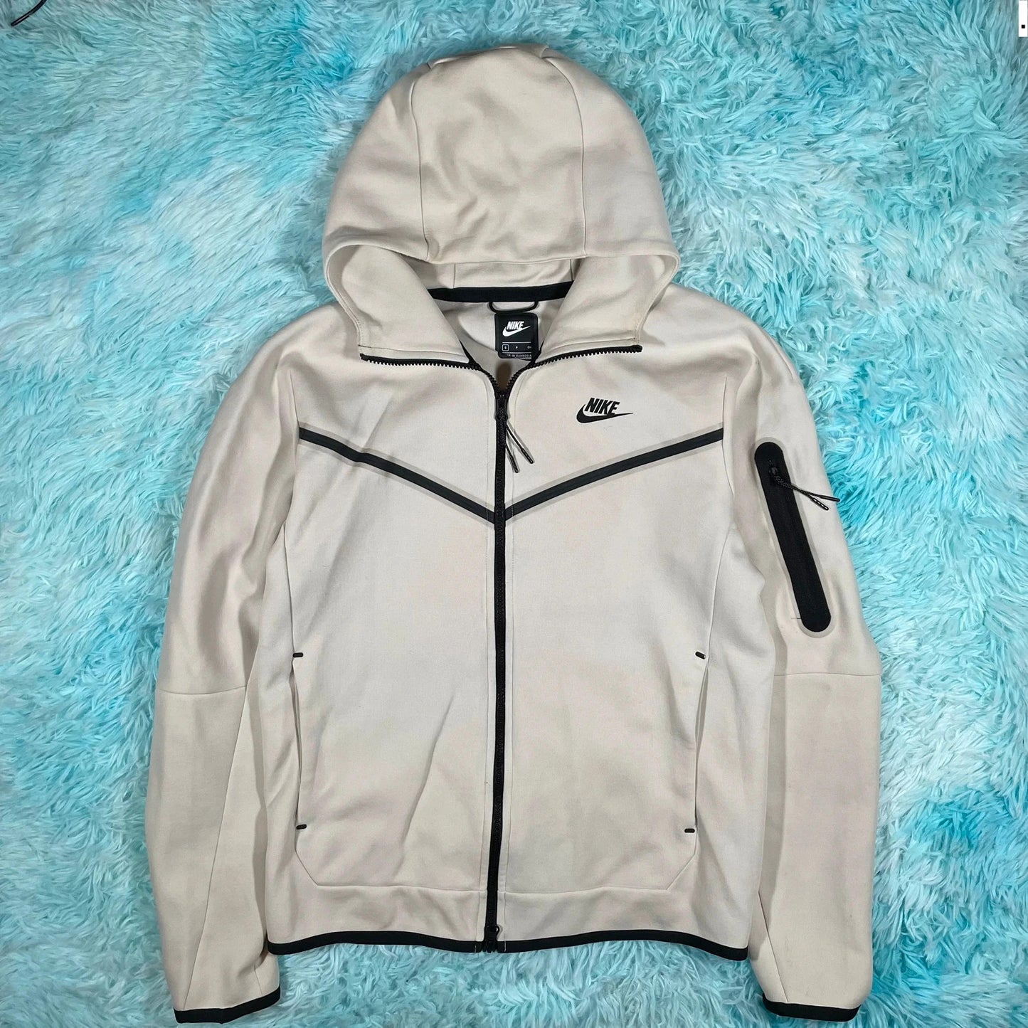 Cream Nike Tech Fleece Hoodie - Small