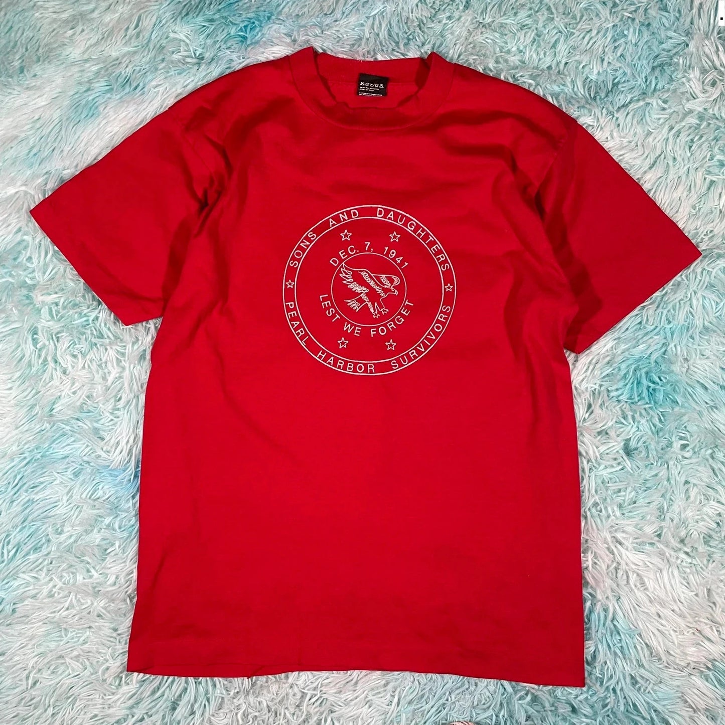 Vintage 90s Red Pearl Harbour Graphic T Shirt - L