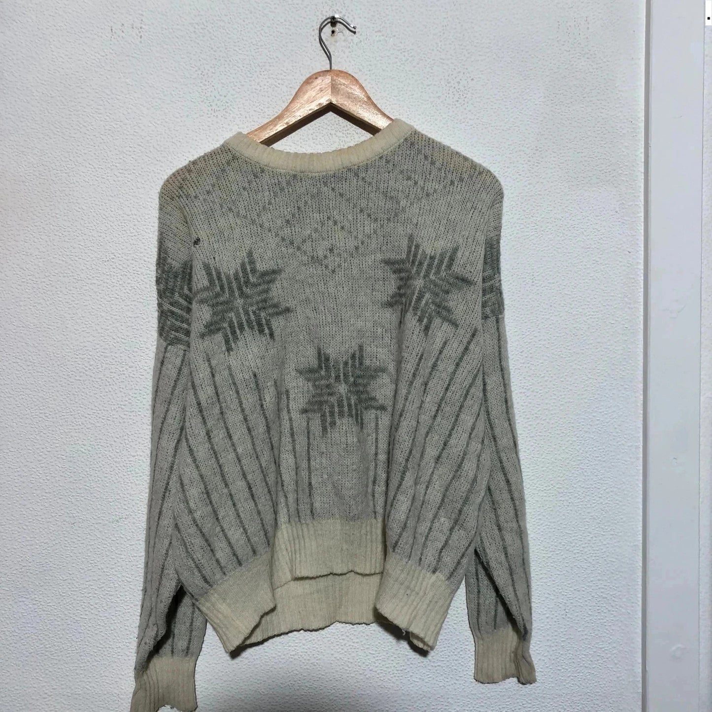 Vintage 90s Grey Knitted Jumper Winter Patterned - large