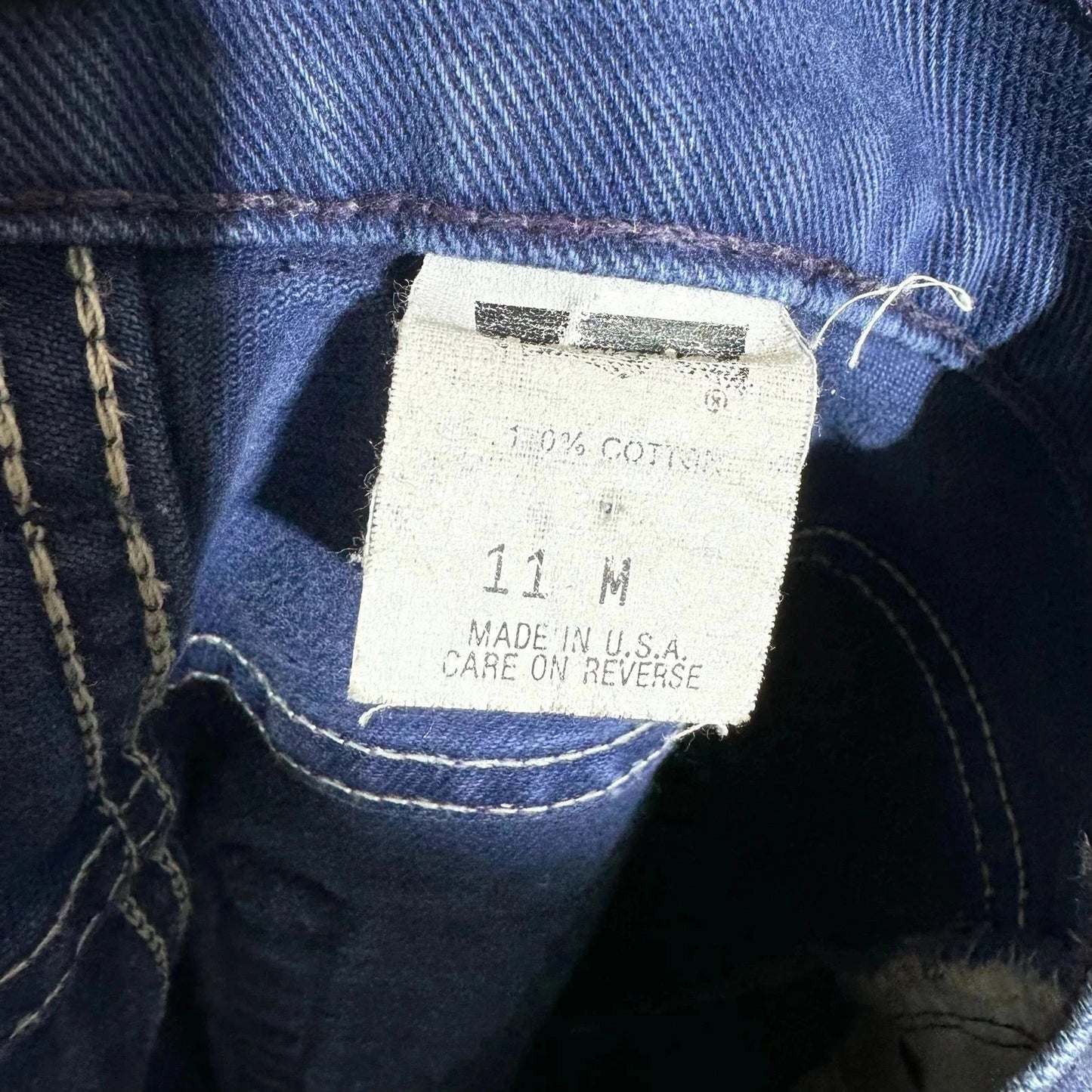 Vintage 90s Navy Levi’s Trousers - Size 10