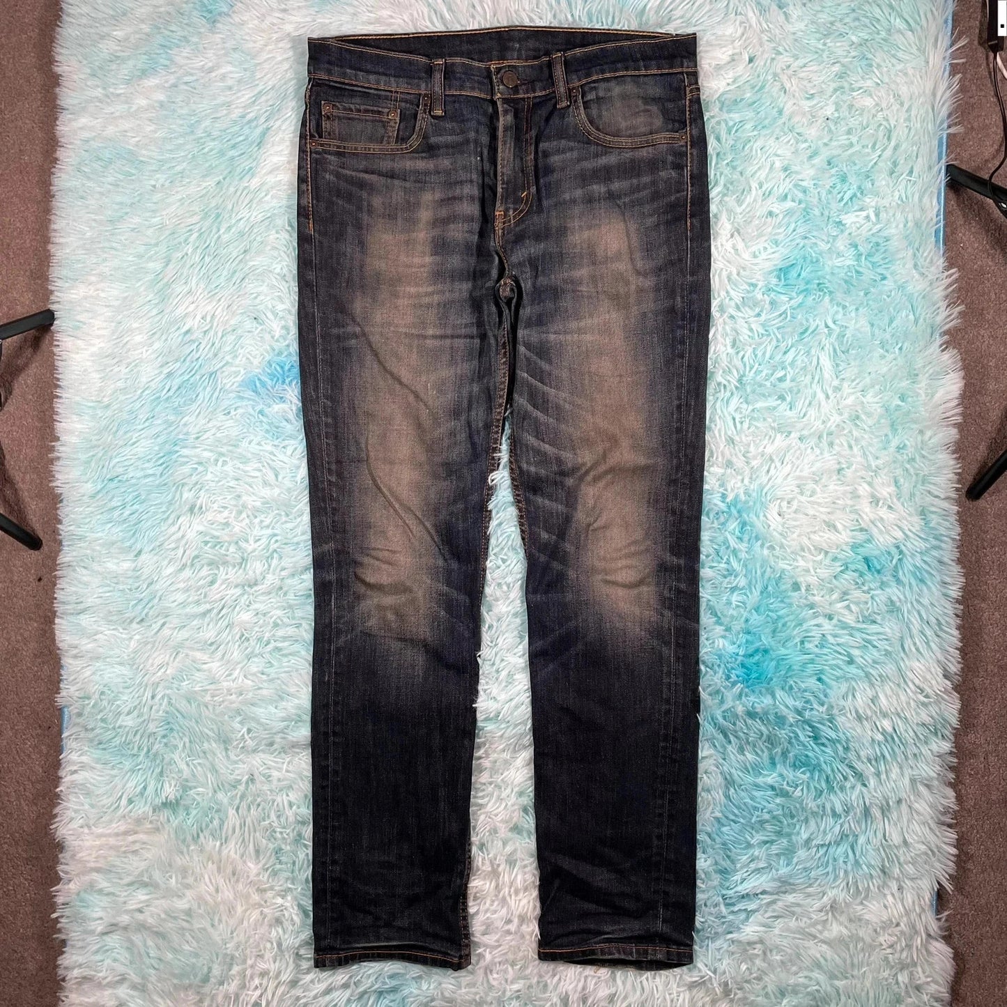 Navy Levi’s 511 Jeans Slim Straight Leg - 33W 32L