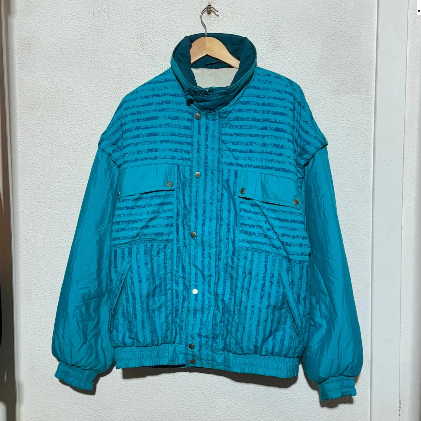 Vintage 90s Blue Funky Ski Puffer Jacket - Large