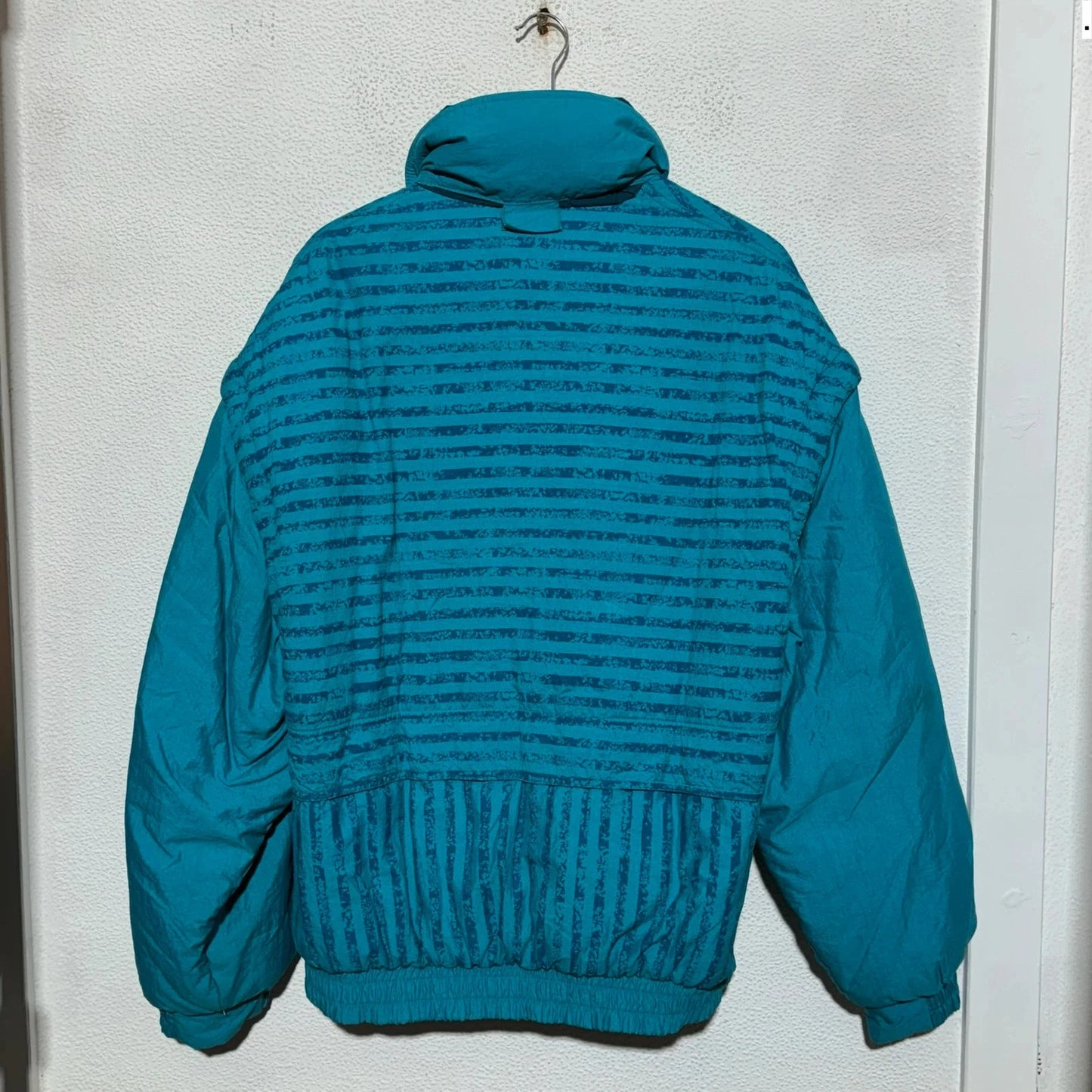 Vintage 90s Blue Funky Ski Puffer Jacket - Large