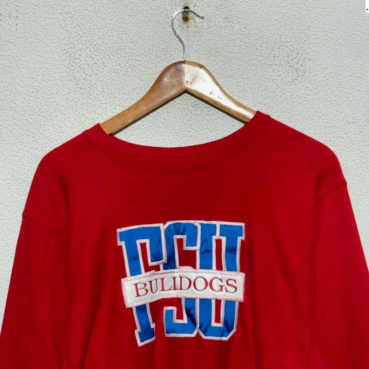 Vintage 90s Red Fresno Bulldogs Sweatshirt US College - Large