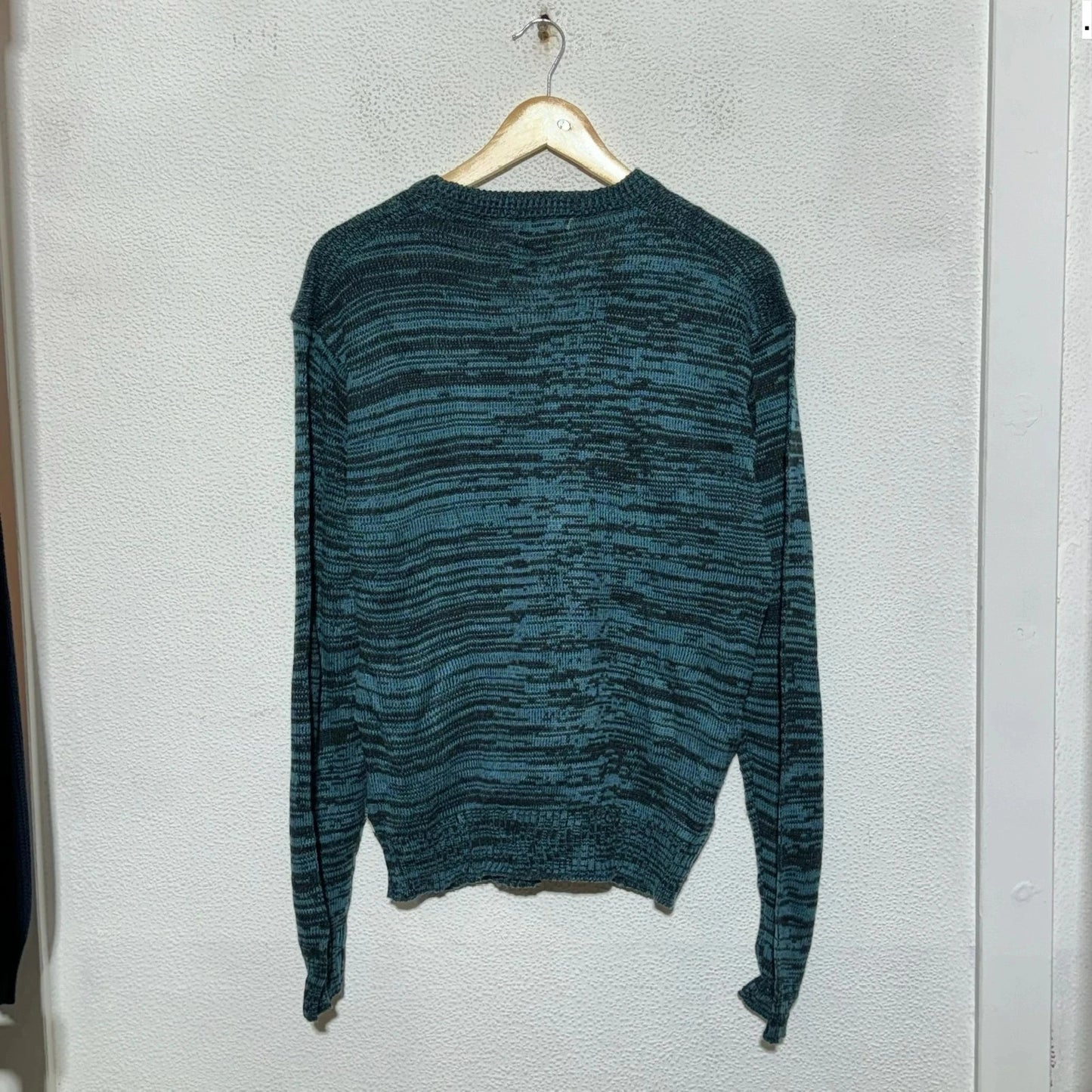 Vintage 80s Navy Aztec patterned Knitted Jumper - Large