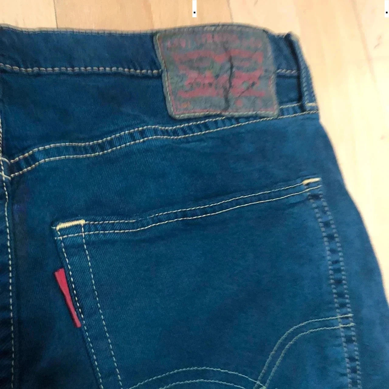 Vintage Dark Navy Levi’s Jeans Slim Fit Skinny Distressed - 36W