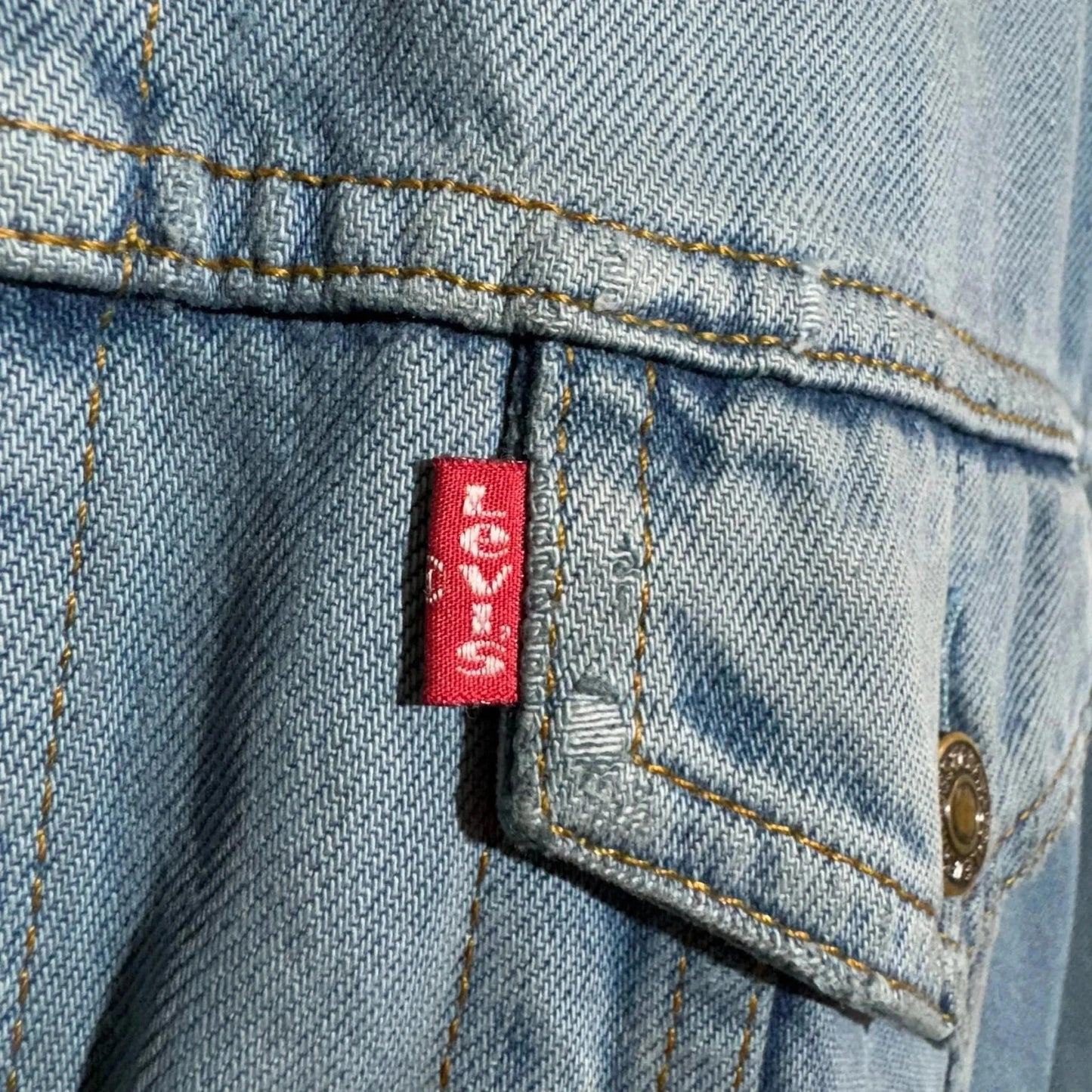 Vintage 90s Levi’s Denim Jacket - Medium