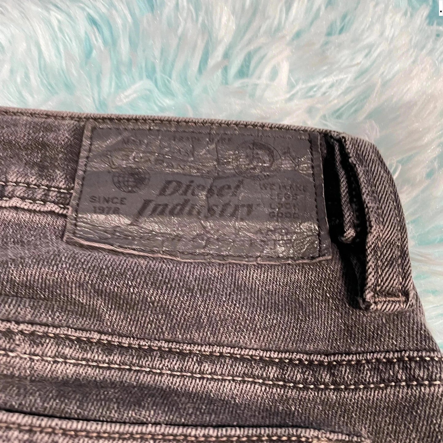 Dark Grey Diesel Jeans Safado Slim Straight Leg - 29W 32L
