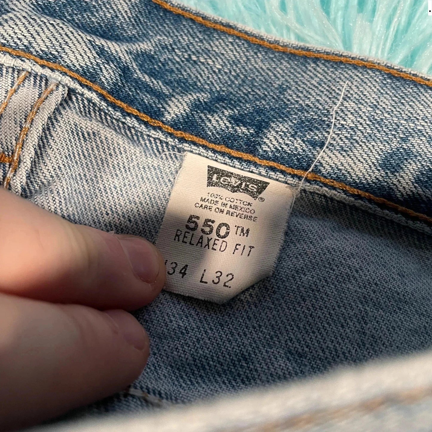 Vintage 90s Levi’s 550 Jeans Straight Leg - 34W 32L