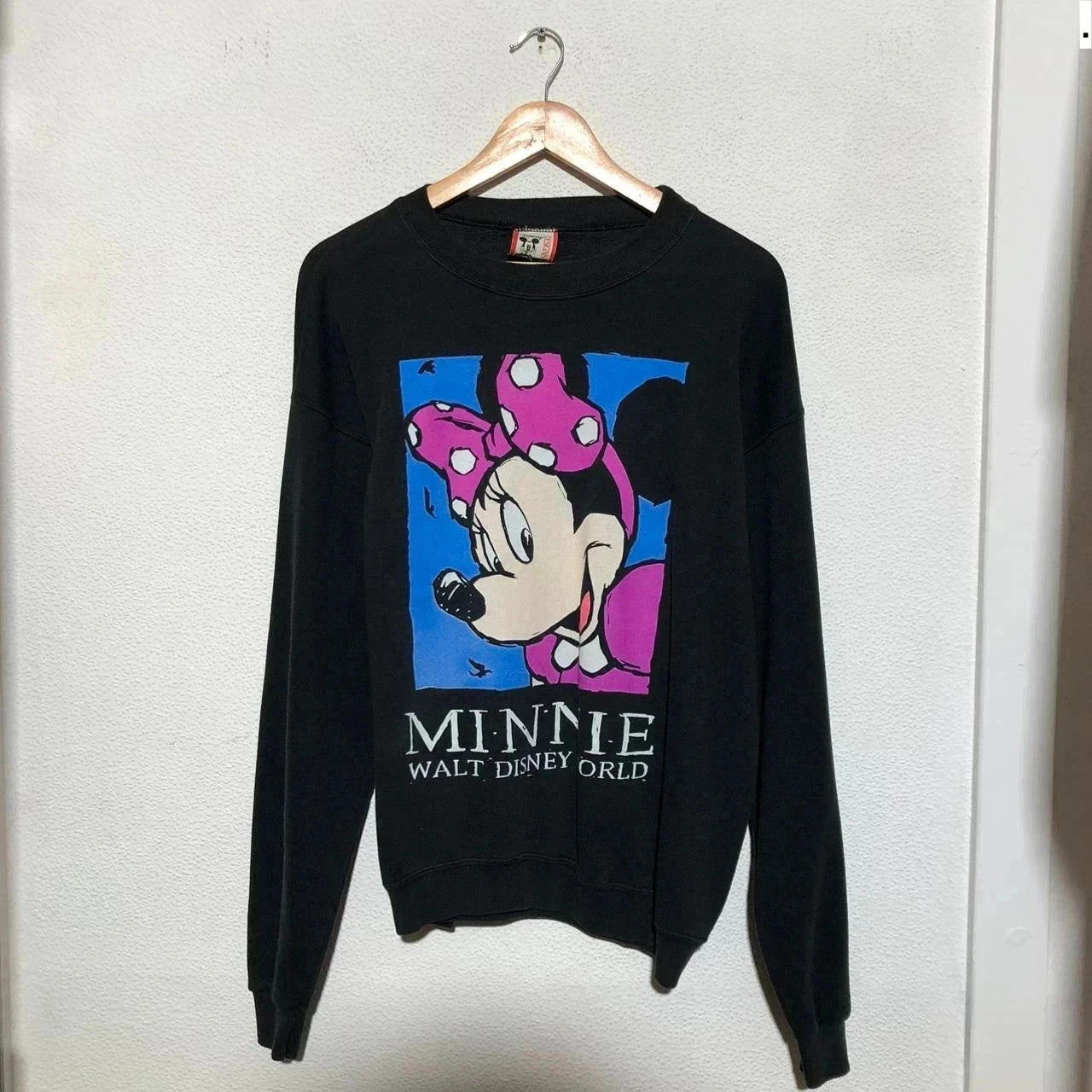 Vintage 90s Black Minnie Mouse Disney Graphic Sweatshirt - Medium