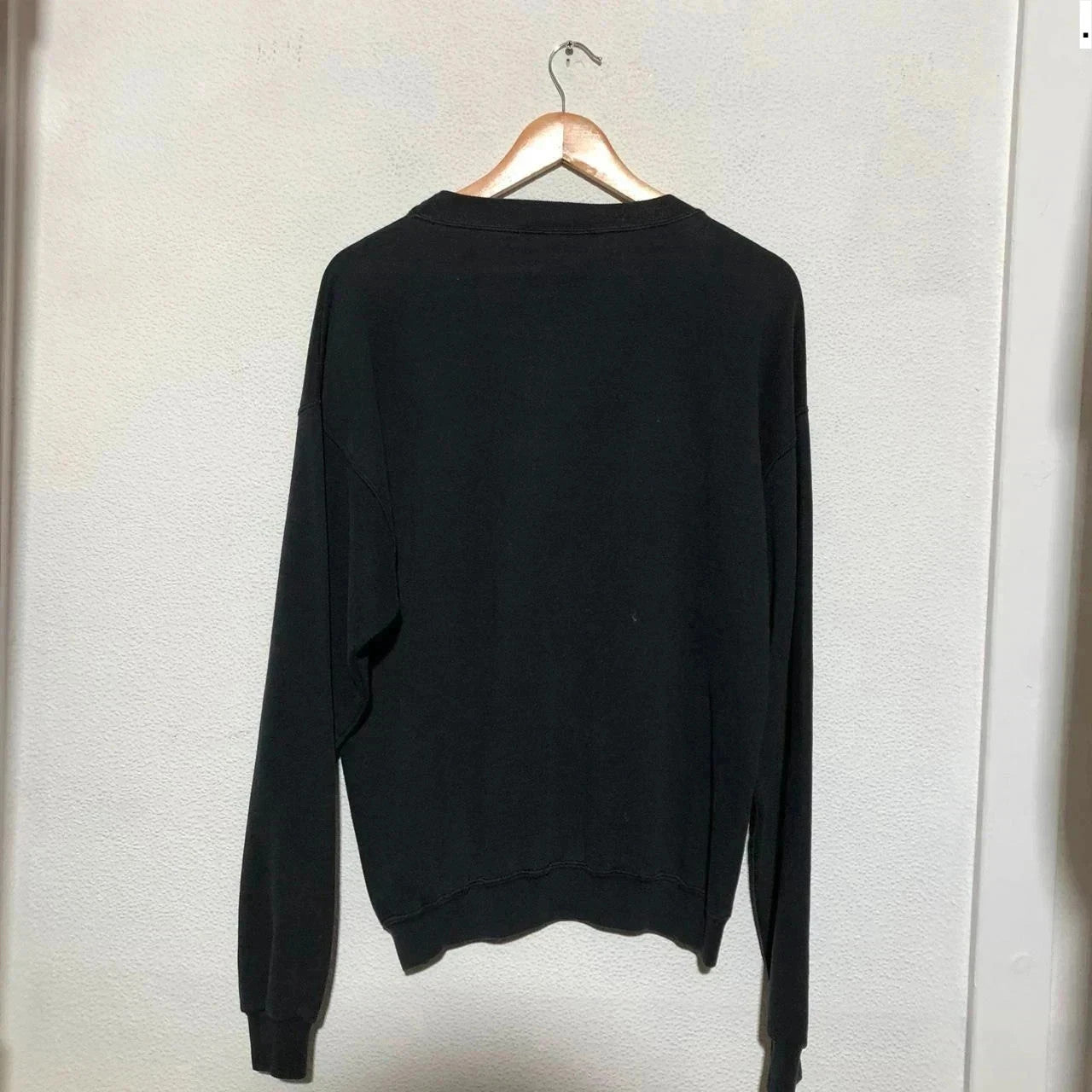 Vintage 90s Black Minnie Mouse Disney Graphic Sweatshirt - Medium
