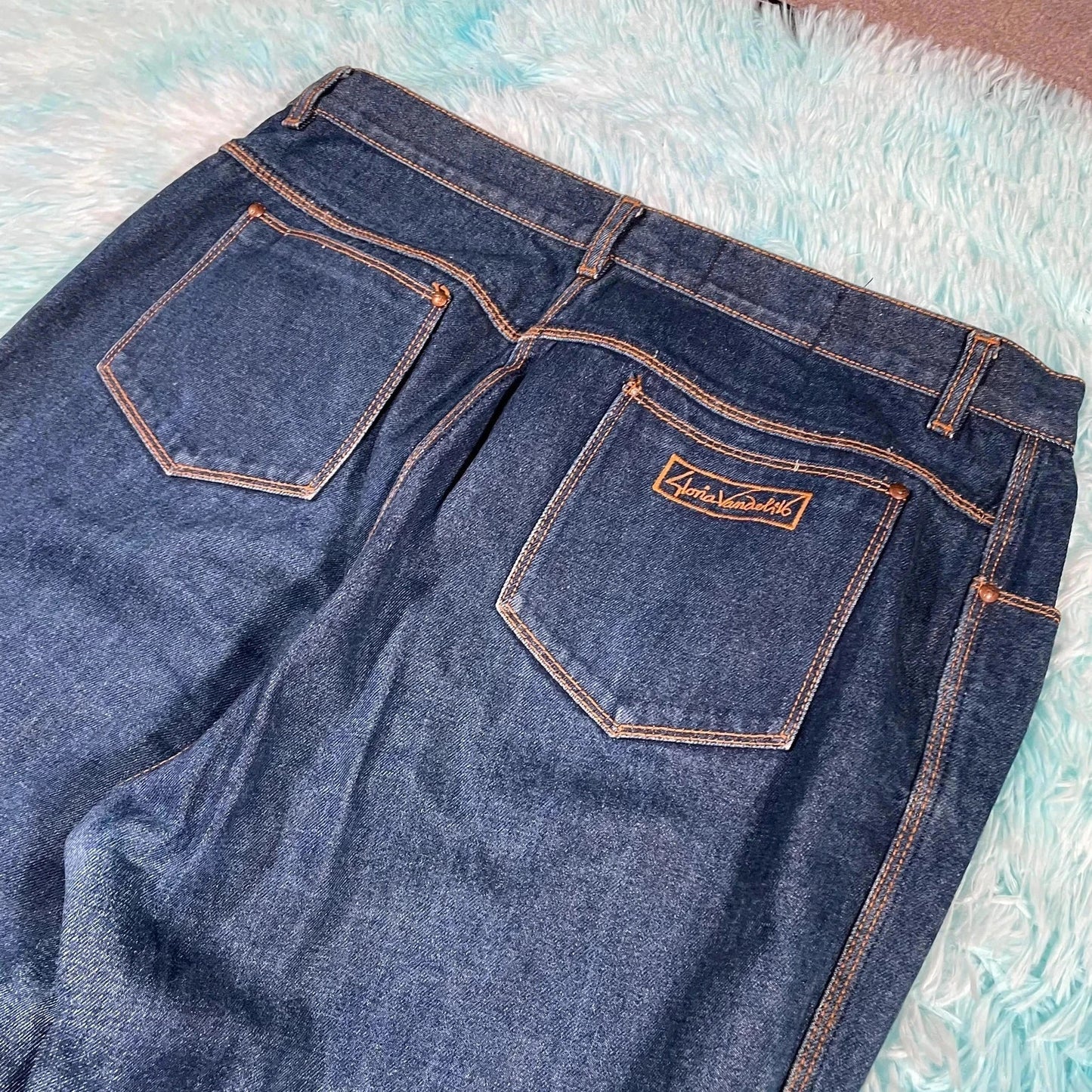 Vintage Blue Gloria Vanderbilt by Murjani Jeans Tapered - 38W 30L